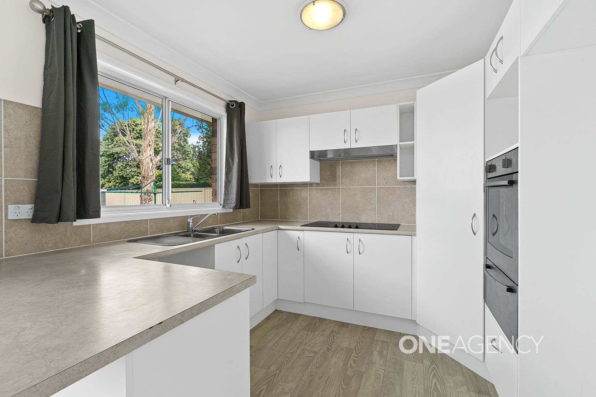 24 Halcot Avenue, North Nowra, North Nowra - Thumbnail 2