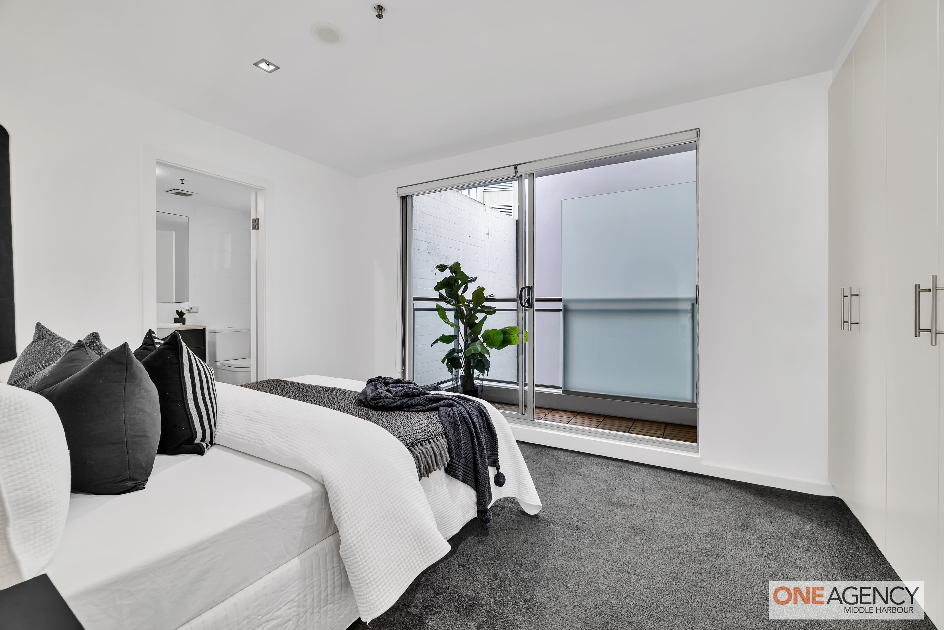 513/34-36 Oxley Street, St Leonards, St Leonards - Thumbnail 6