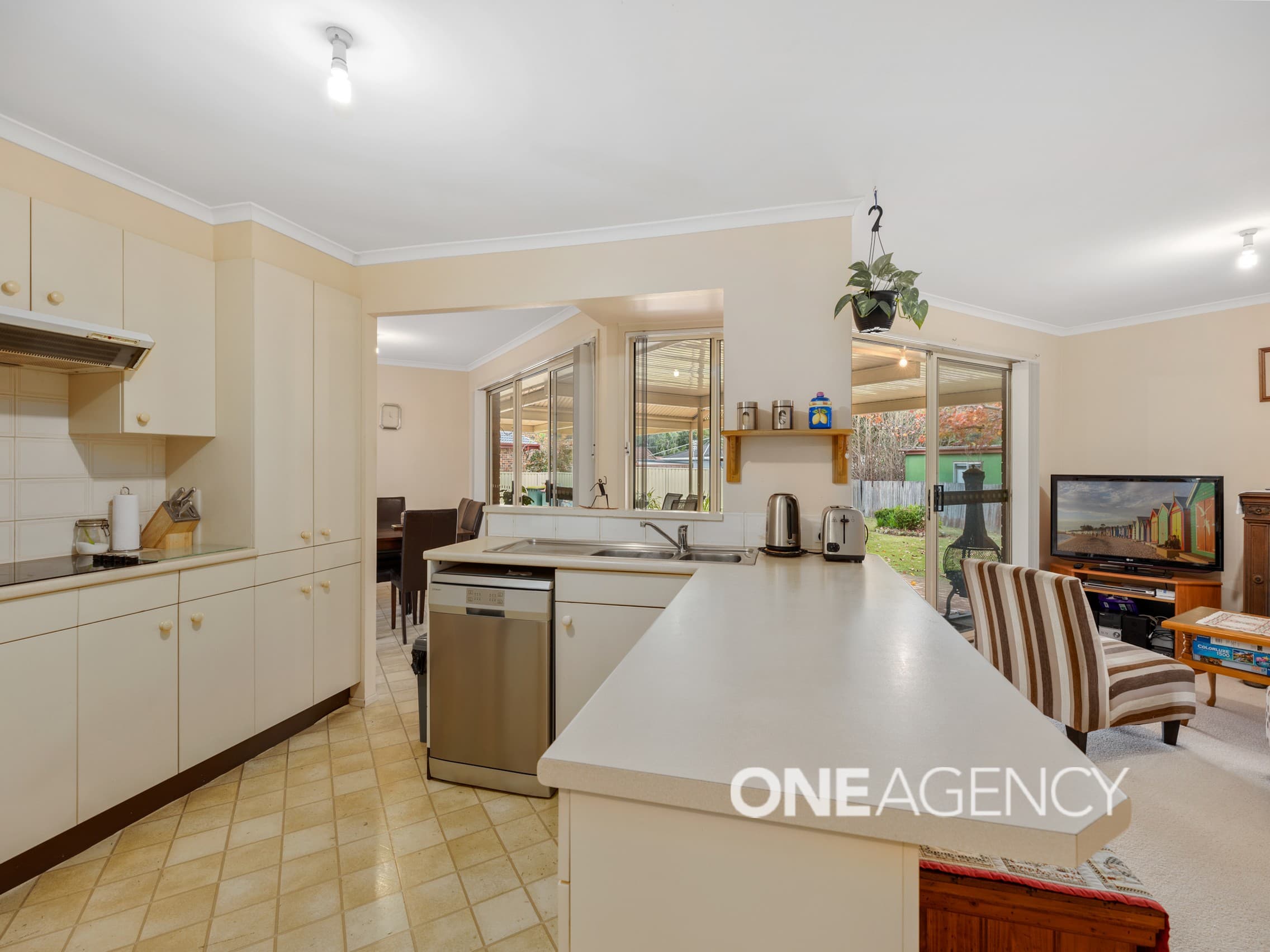 40 Roulstone Crescent, Sanctuary Point, Sanctuary Point - Thumbnail 2
