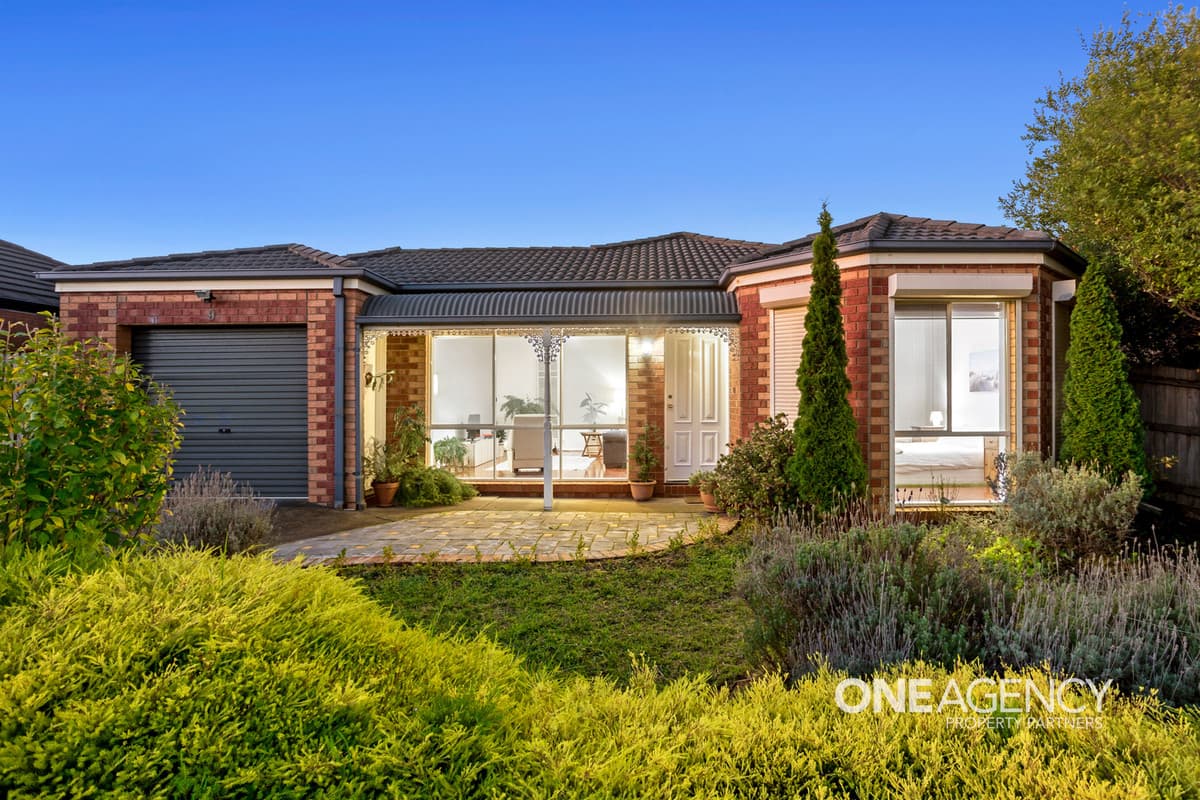 9 John August Walk, Seabrook, Seabrook - Image 1