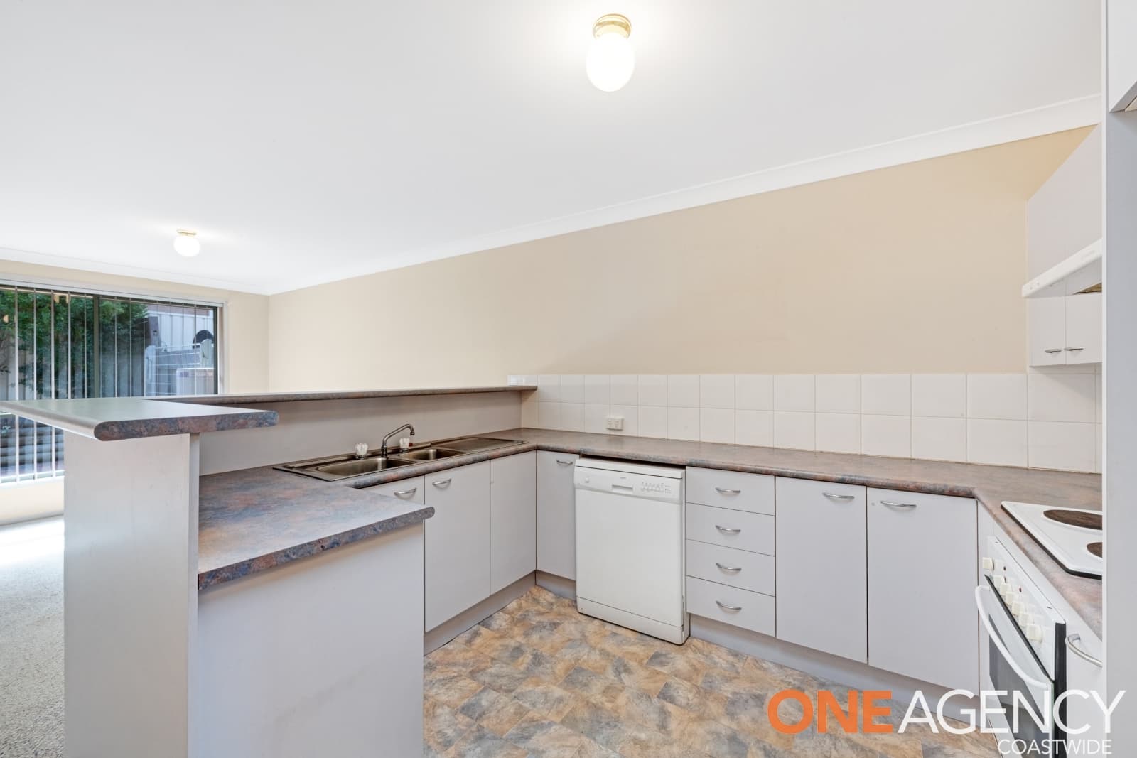 1/234 Cresthaven Avenue, Bateau Bay, Bateau Bay - Thumbnail 2