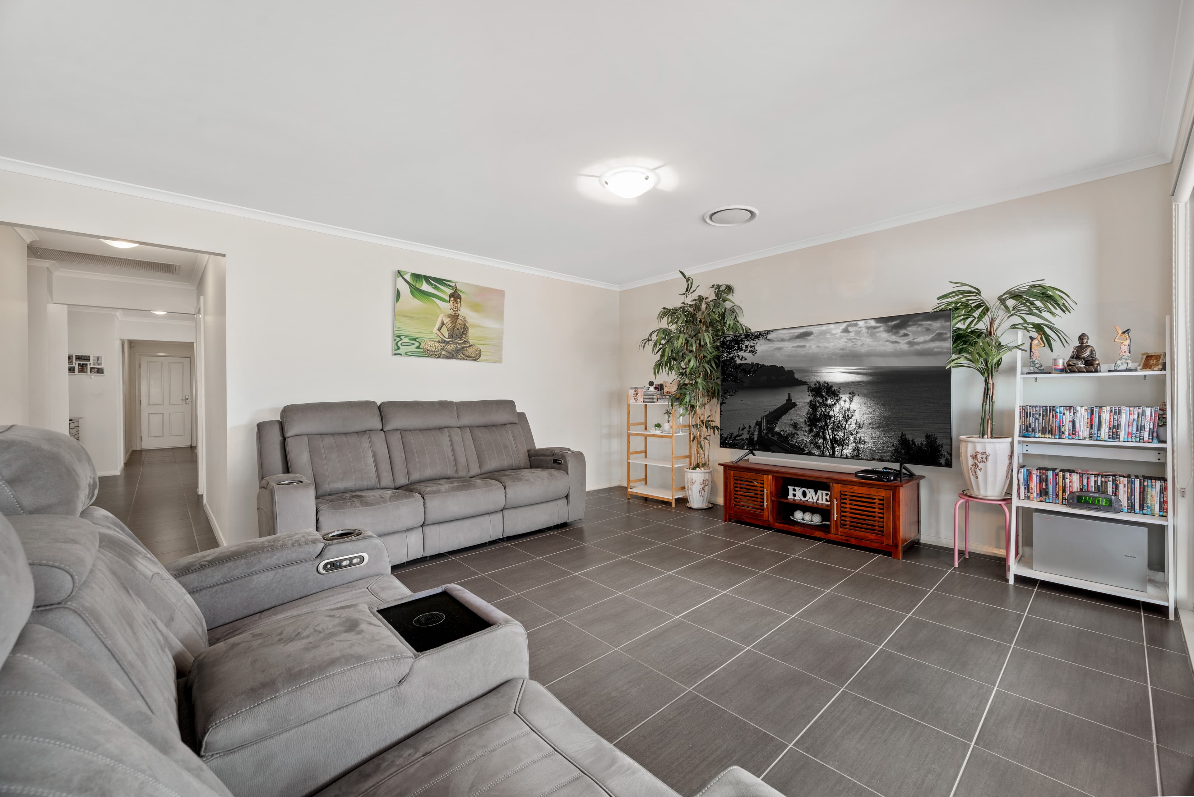 12 Binalong Street, Jordan Springs, Jordan Springs - Thumbnail 5