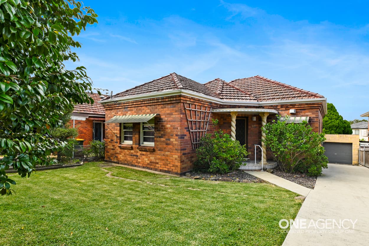 13 Warraroong Street, Beverly Hills, Beverly Hills - Image 1