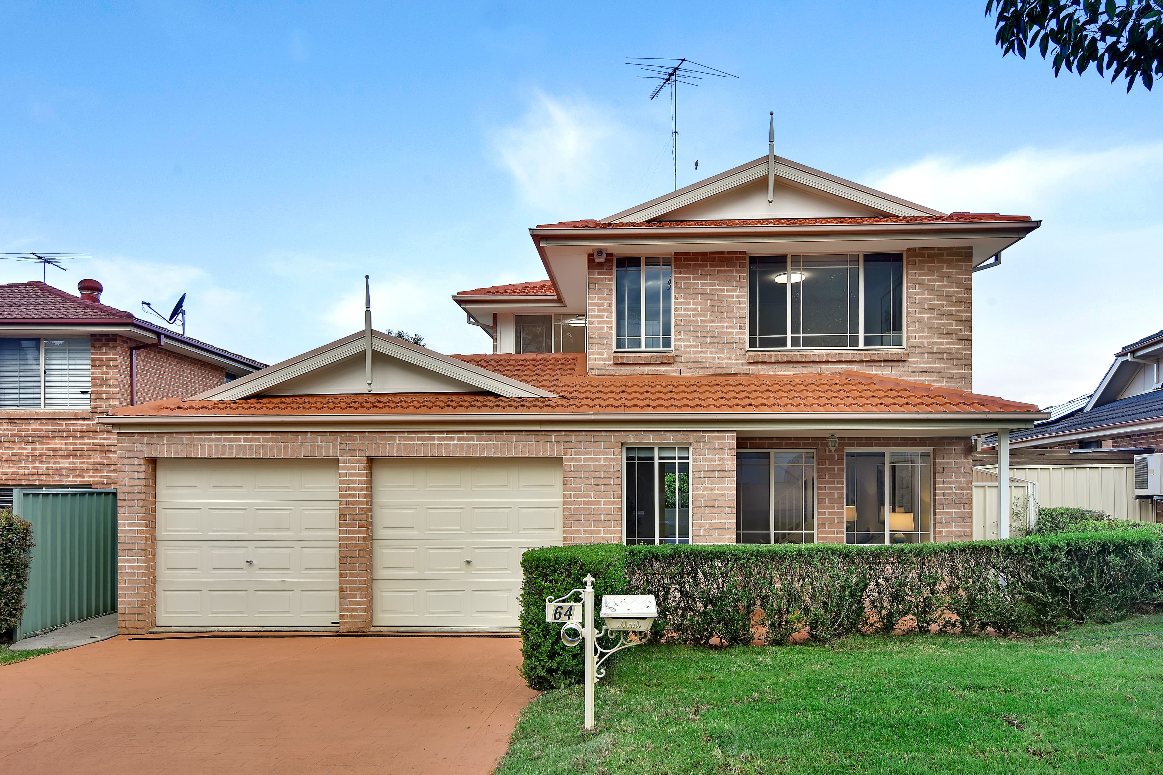 64 Diamond Avenue, Glenwood, Glenwood - Image 1