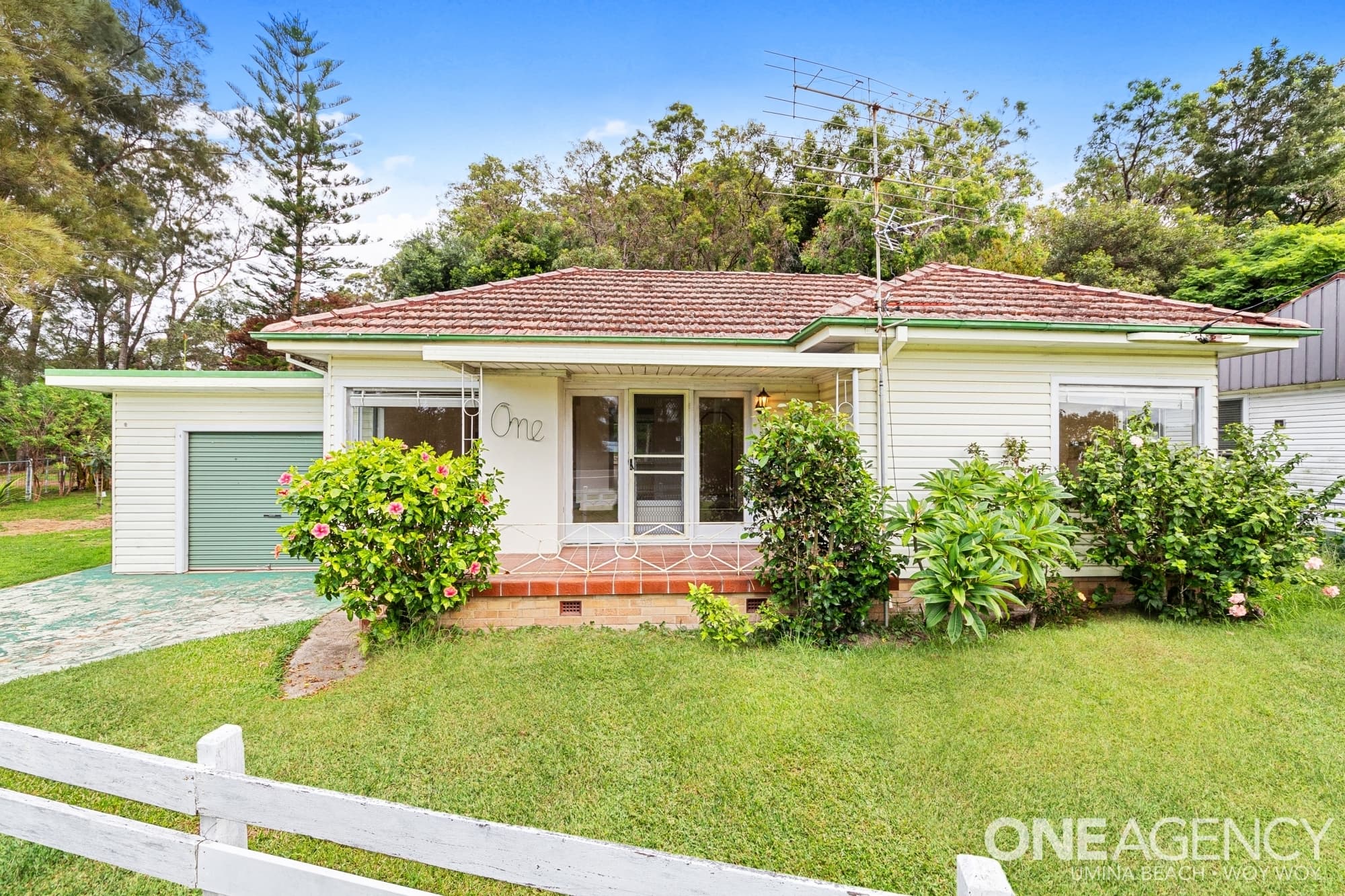 1 Brisbane Water Drive, Koolewong, Koolewong - Image 1