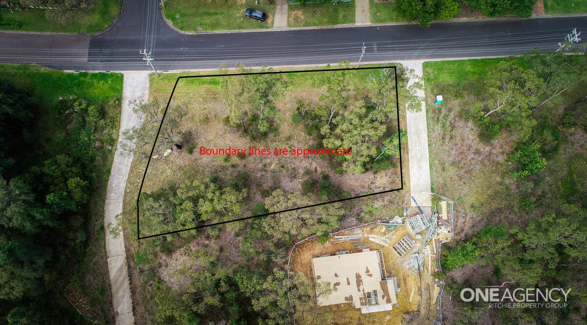 22 Halcyon Avenue, Springwood, Springwood - Thumbnail 6