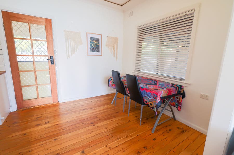 8 BELTANA Avenue, Mount Austin, Mount Austin - Thumbnail 7