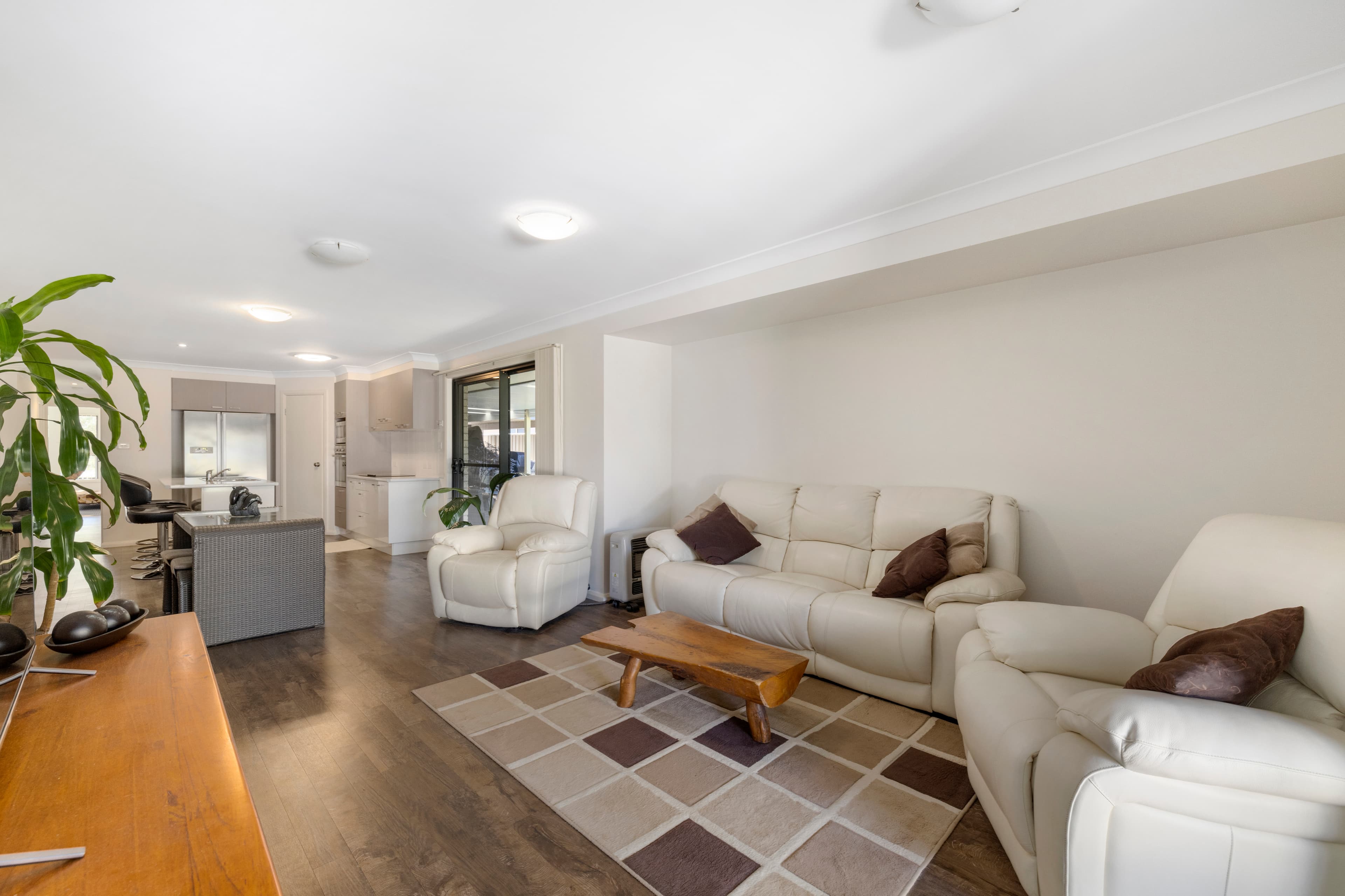 127 Matthews Parade, Corindi Beach, Corindi Beach - Thumbnail 8
