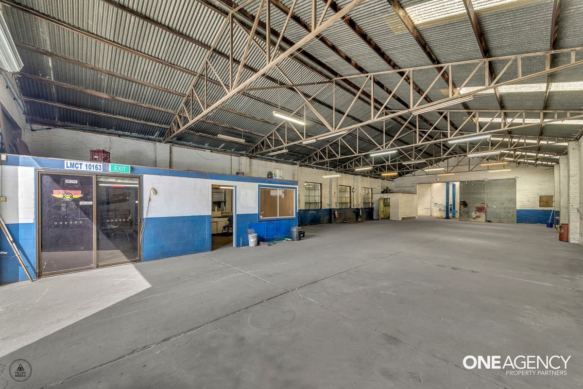 29-35 Triholm Avenue, Laverton, Laverton - Thumbnail 4