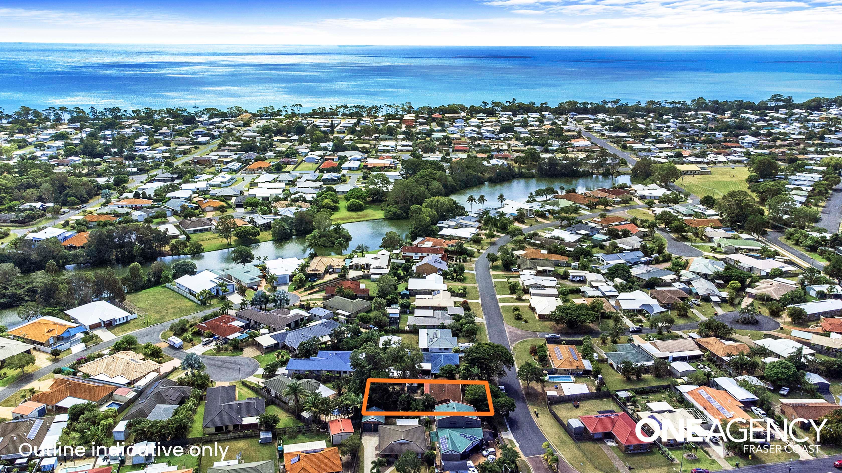 3 Lido Parade, Urangan, Urangan - Image 1