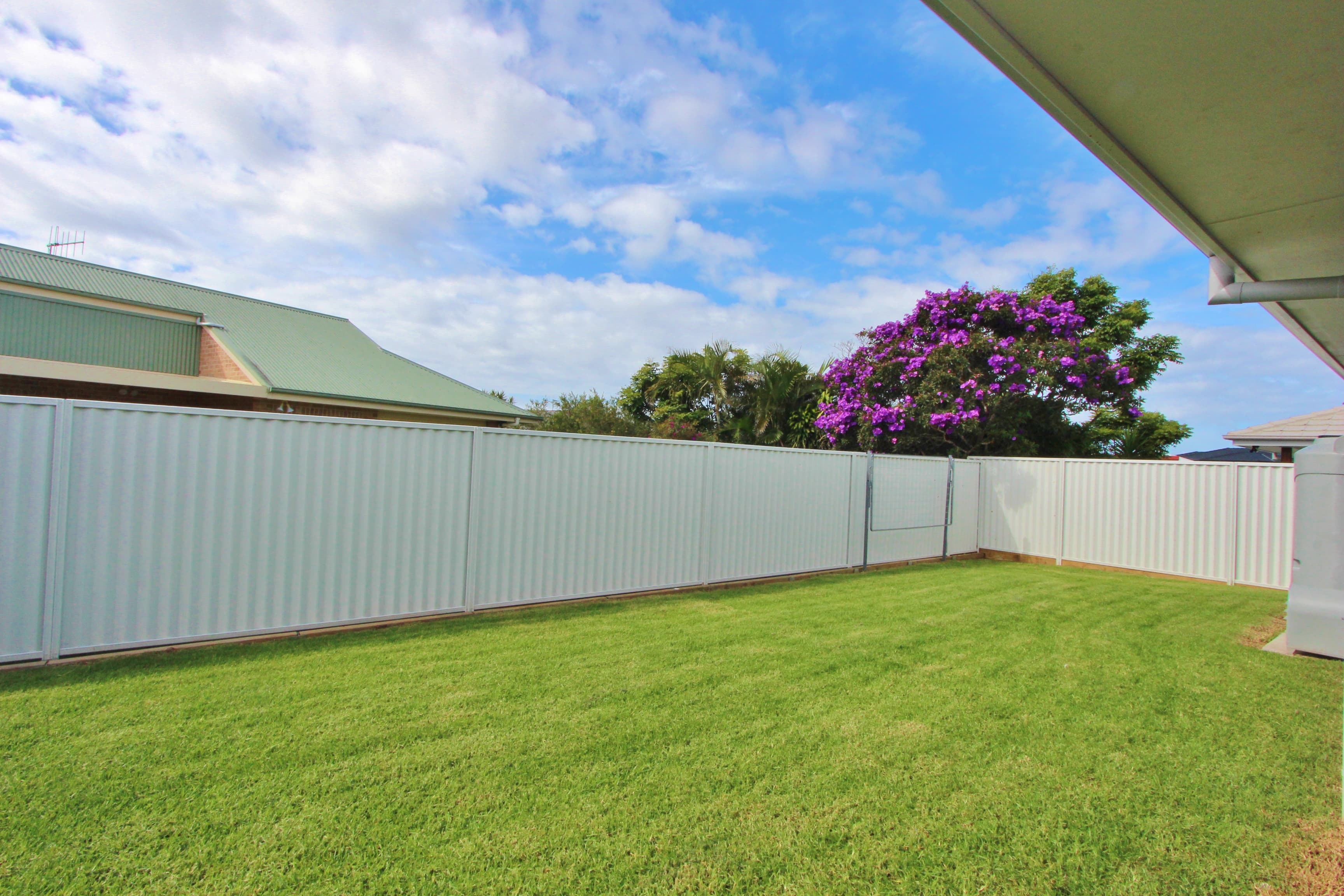 148 Scarbourough  Way, Dunbogan, Dunbogan - Thumbnail 3