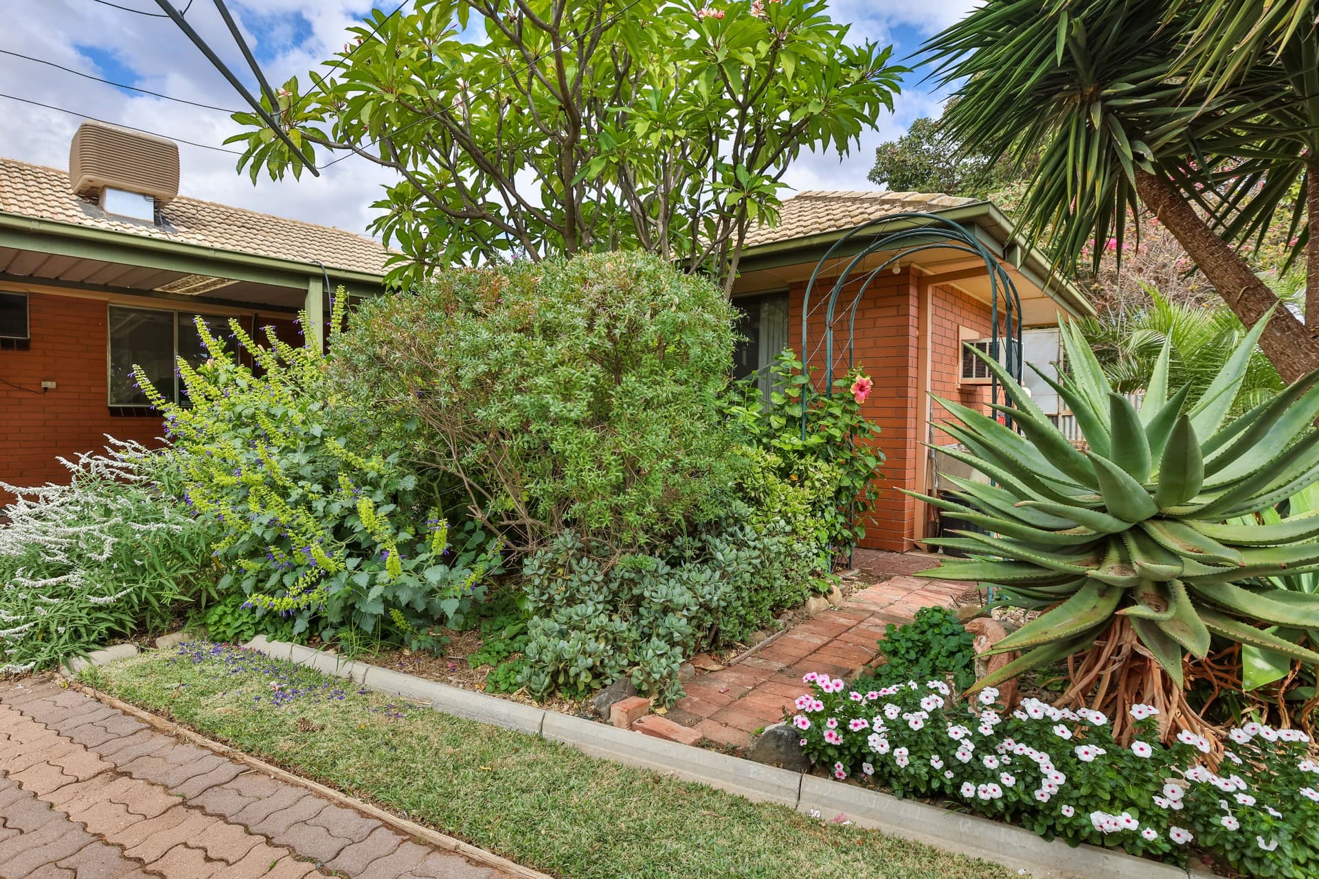 13 Logan Avenue, Mildura, Mildura - Thumbnail 2
