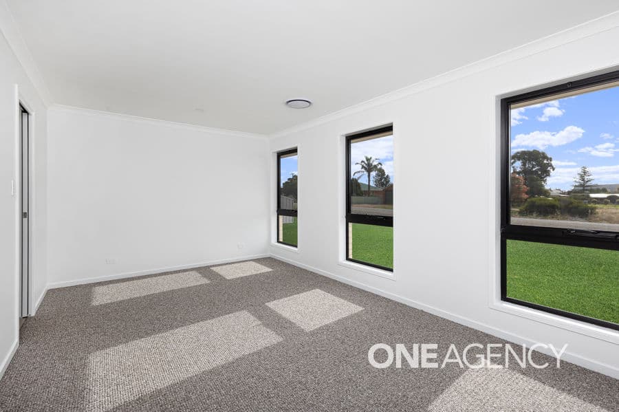 85 DEVLIN Street, Coolamon, Coolamon - Thumbnail 5