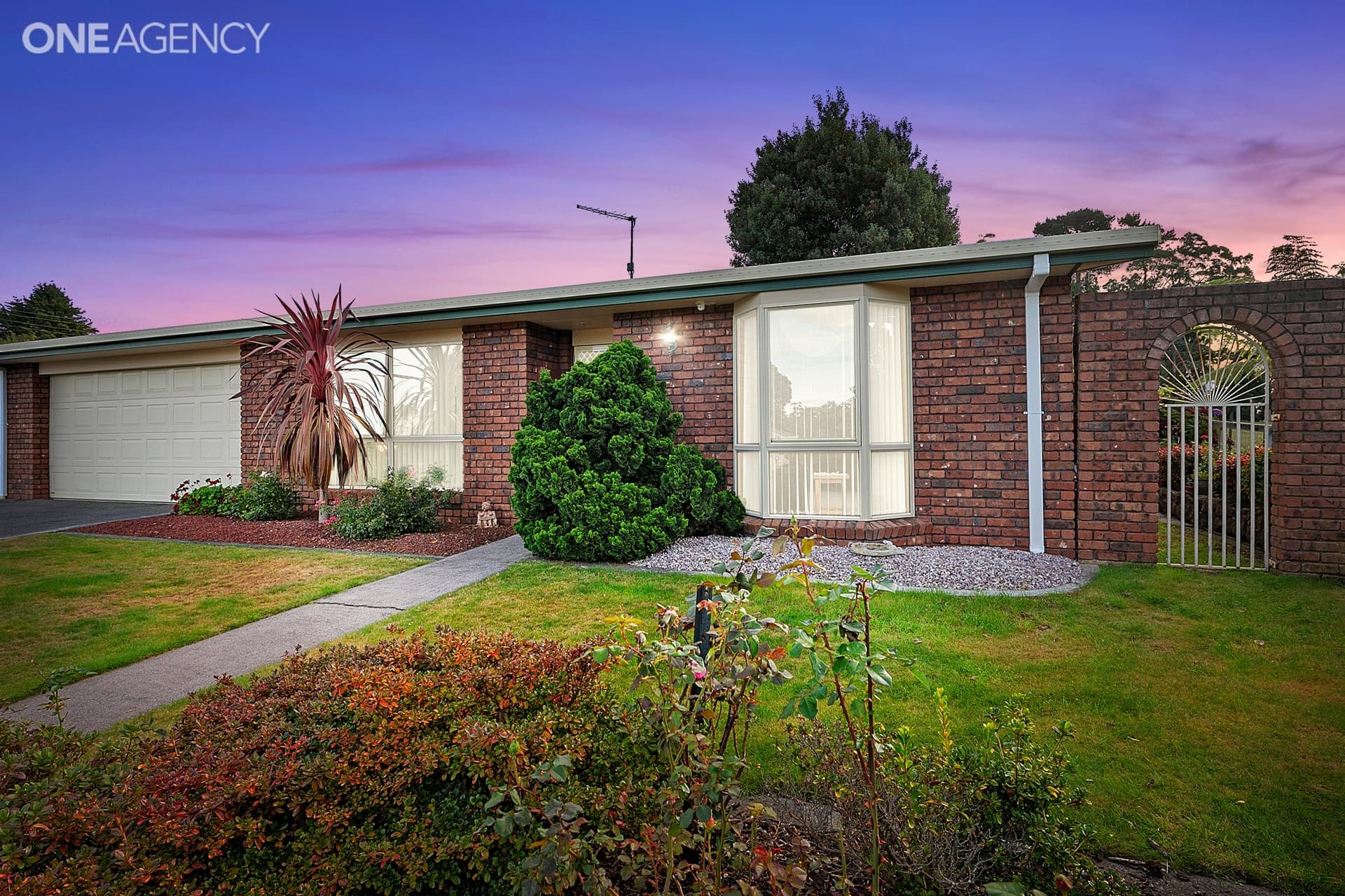 2/17 Vincent Crescent, Latrobe, Latrobe - Image 1
