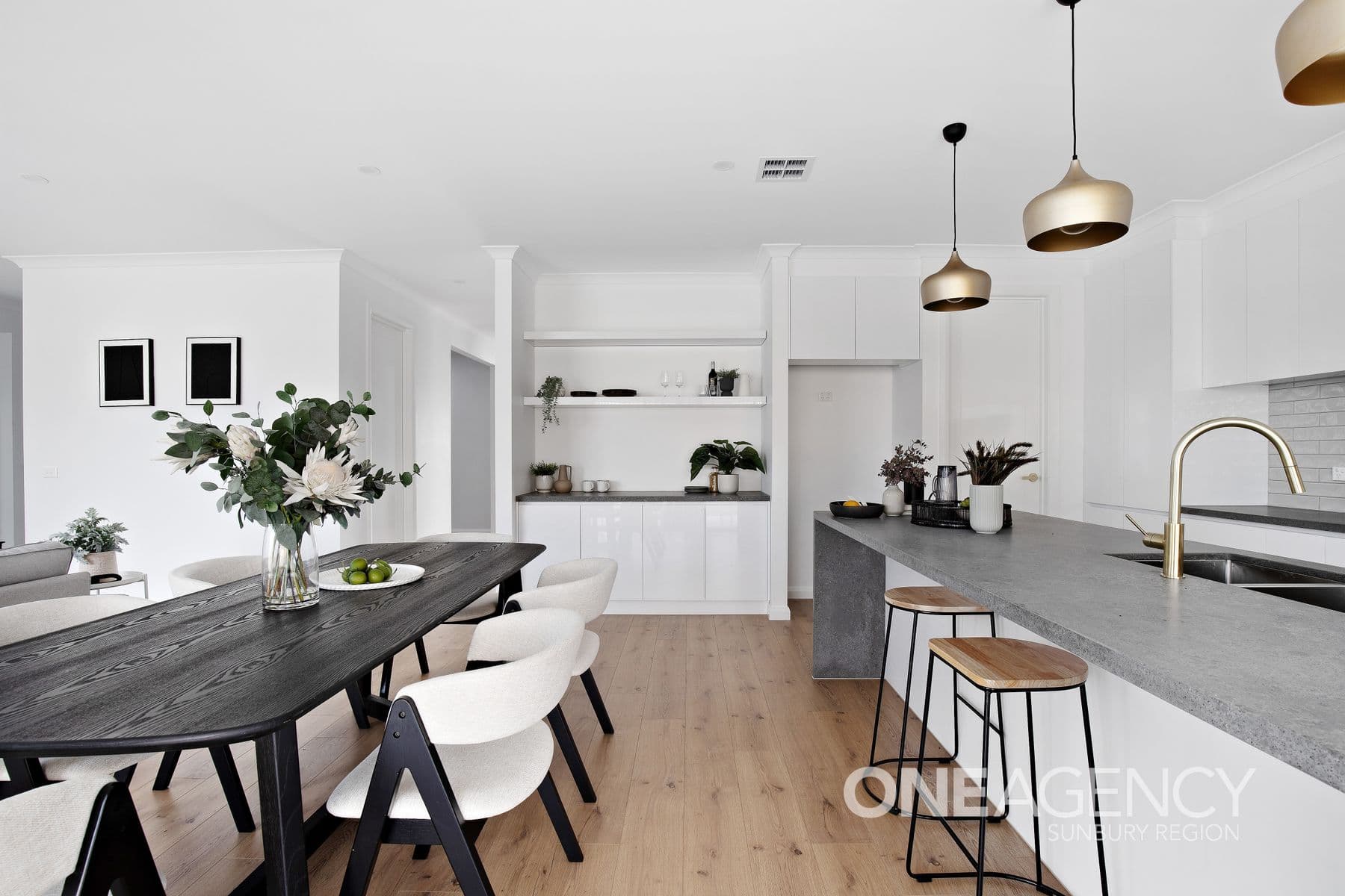 30 Dutch Road, Sunbury, Sunbury - Thumbnail 5
