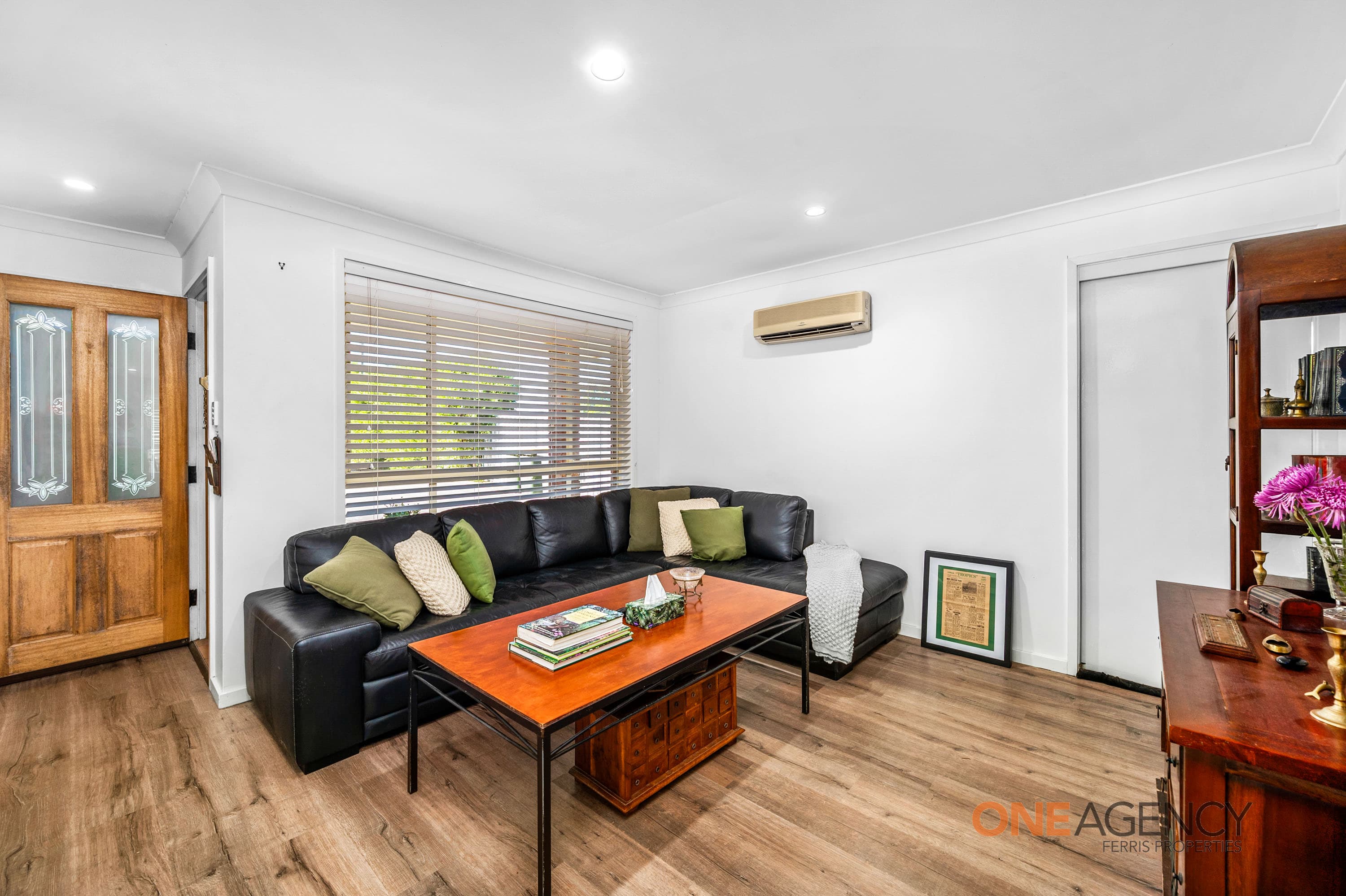 22A George Booth Drive, Seahampton, Seahampton - Thumbnail 2