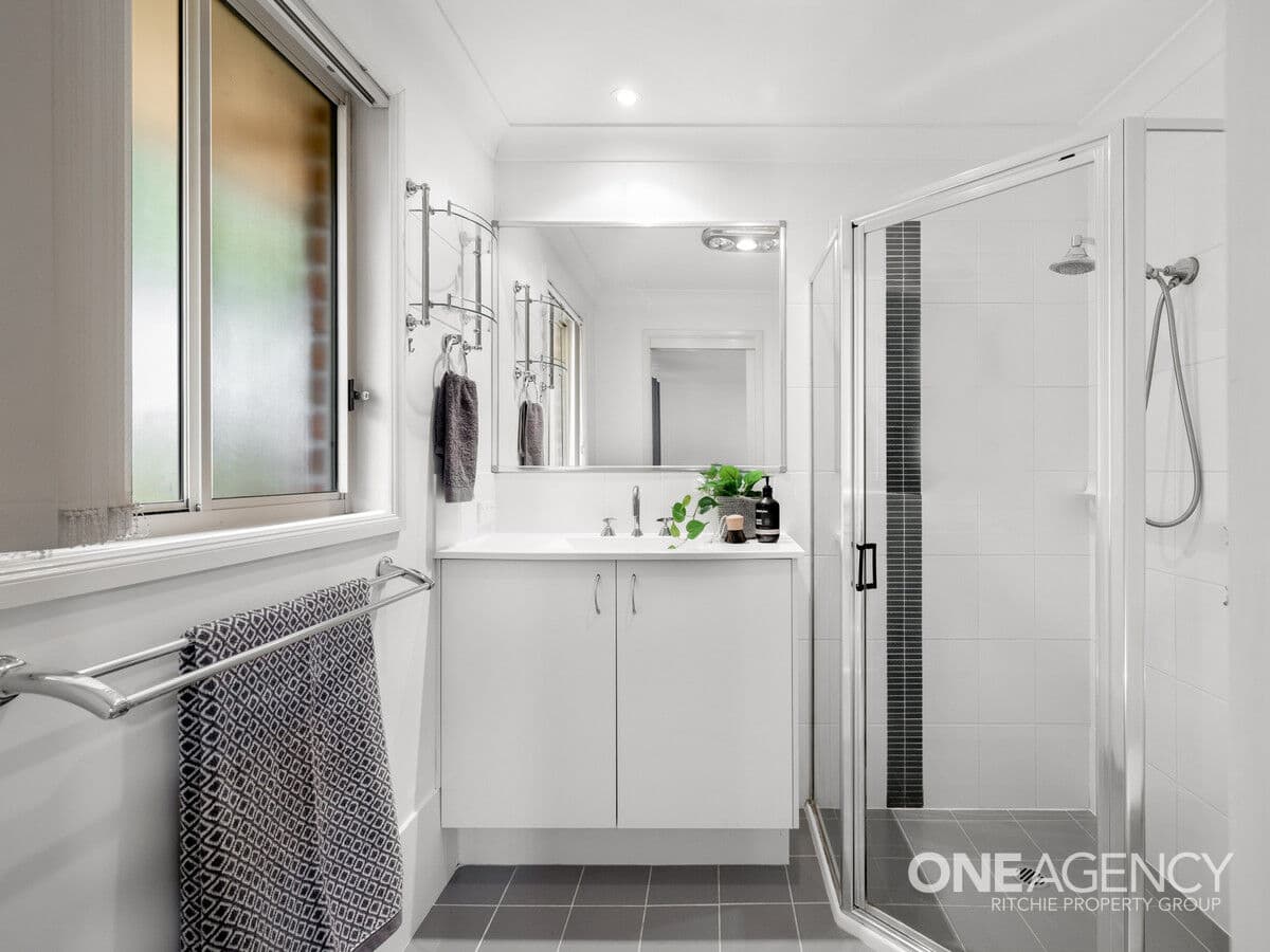41A Green Parade, Valley Heights, Valley Heights - Thumbnail 8