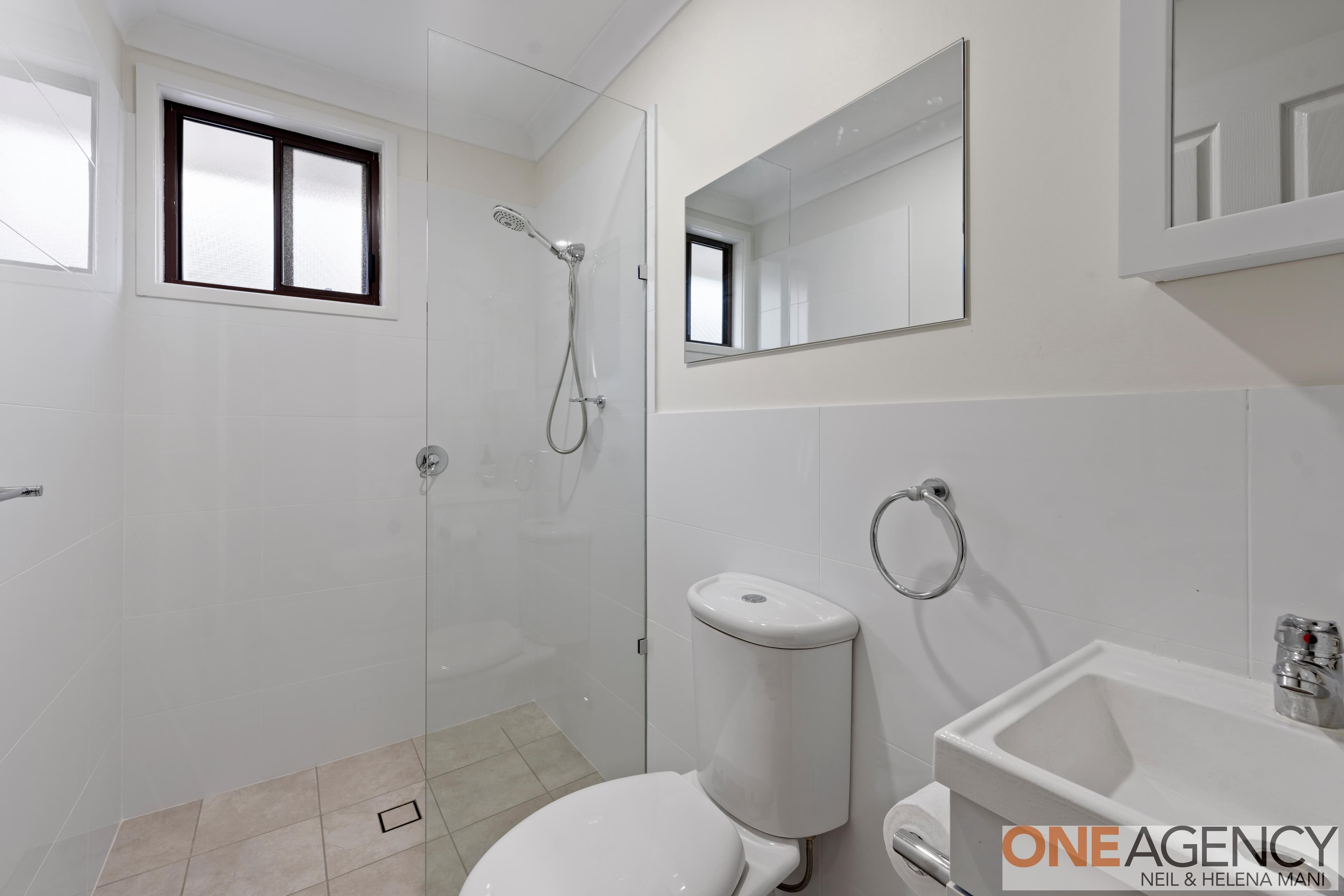 8 Callemondah Avenue, North Gosford, North Gosford - Thumbnail 5
