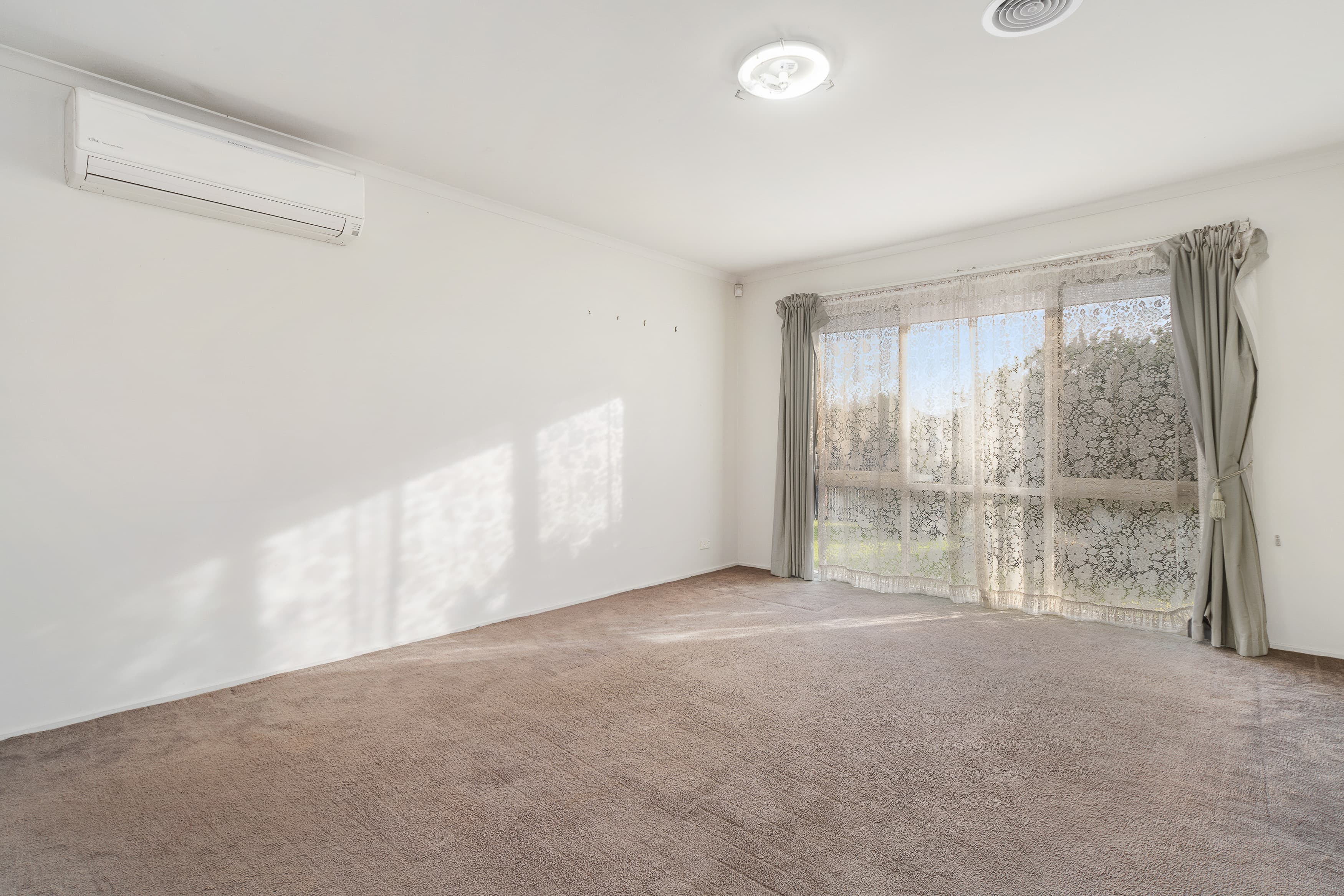 41 Wiltshire Drive, Somerville, Somerville - Thumbnail 5
