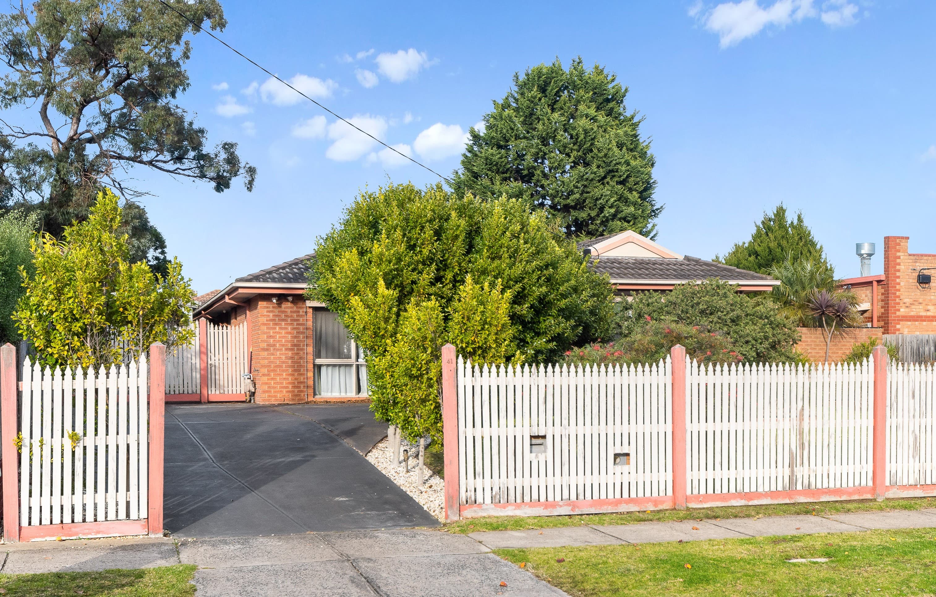41 Wiltshire Drive, Somerville, Somerville - Image 1