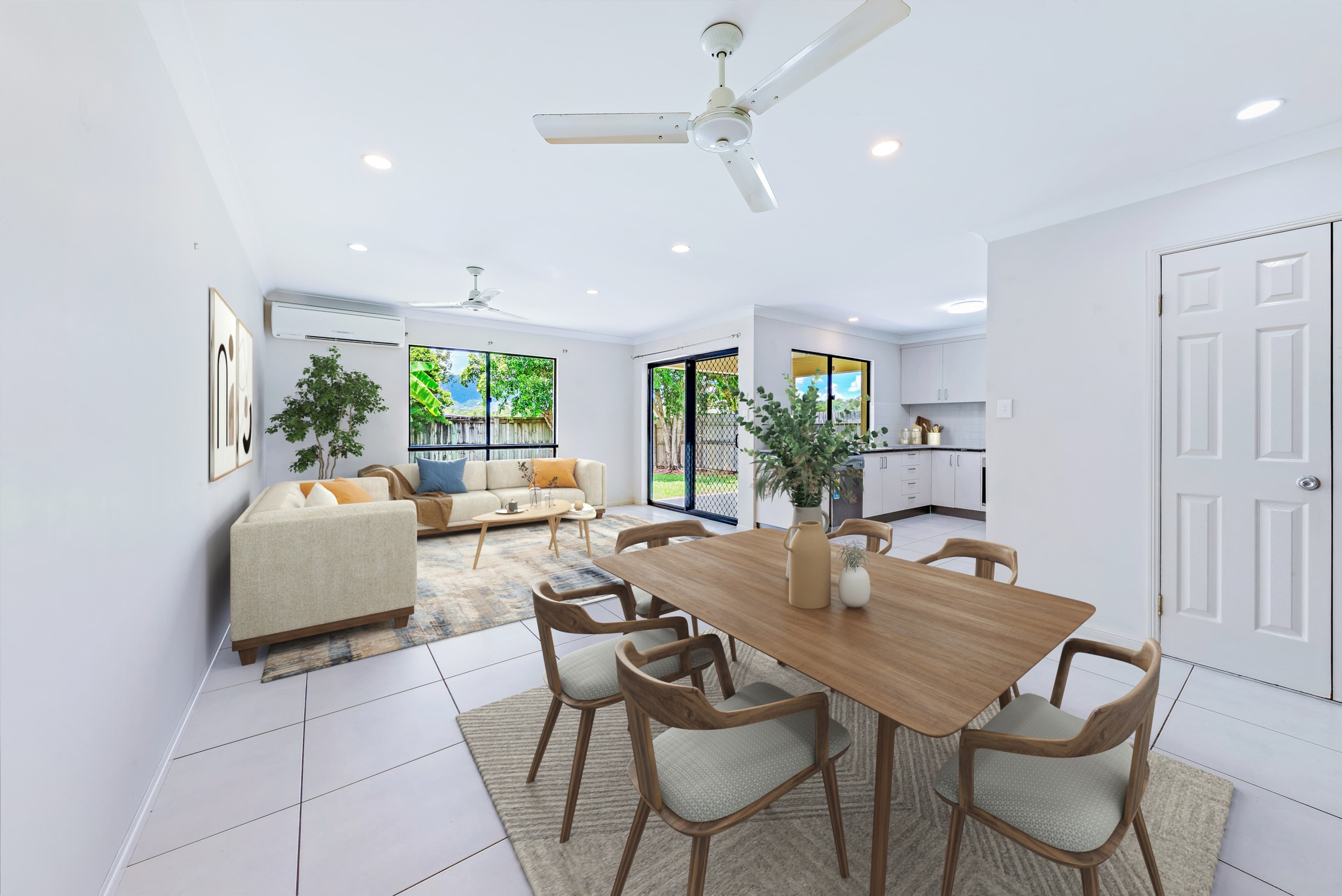 1&2/62 South Molle Boulevard, Cannonvale, Cannonvale - Image 1
