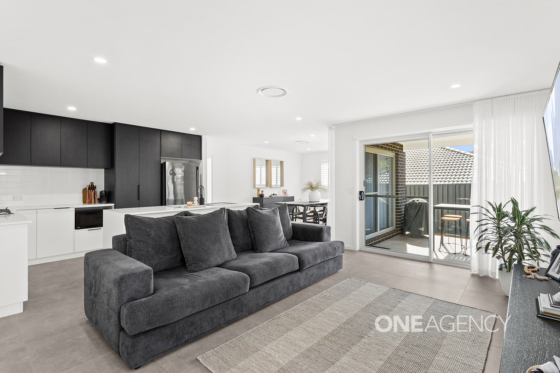 15 Bowral Crescent, Tullimbar, Tullimbar - Thumbnail 4