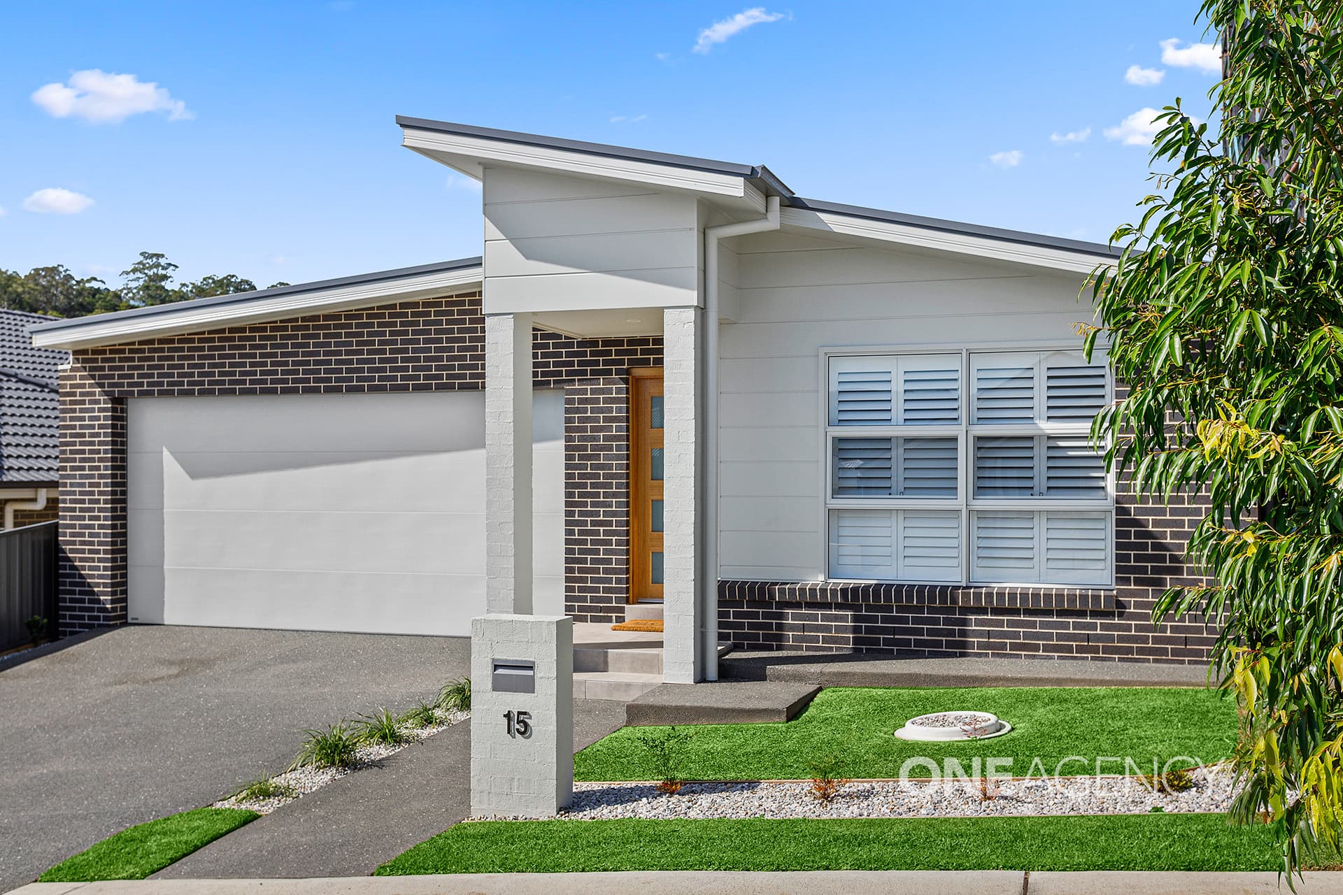 15 Bowral Crescent, Tullimbar, Tullimbar - Image 1