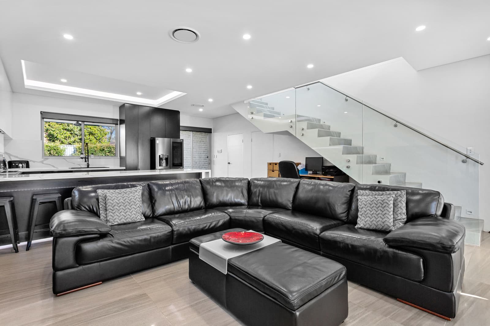 10a Wallawa Avenue, Engadine, Engadine - Thumbnail 4