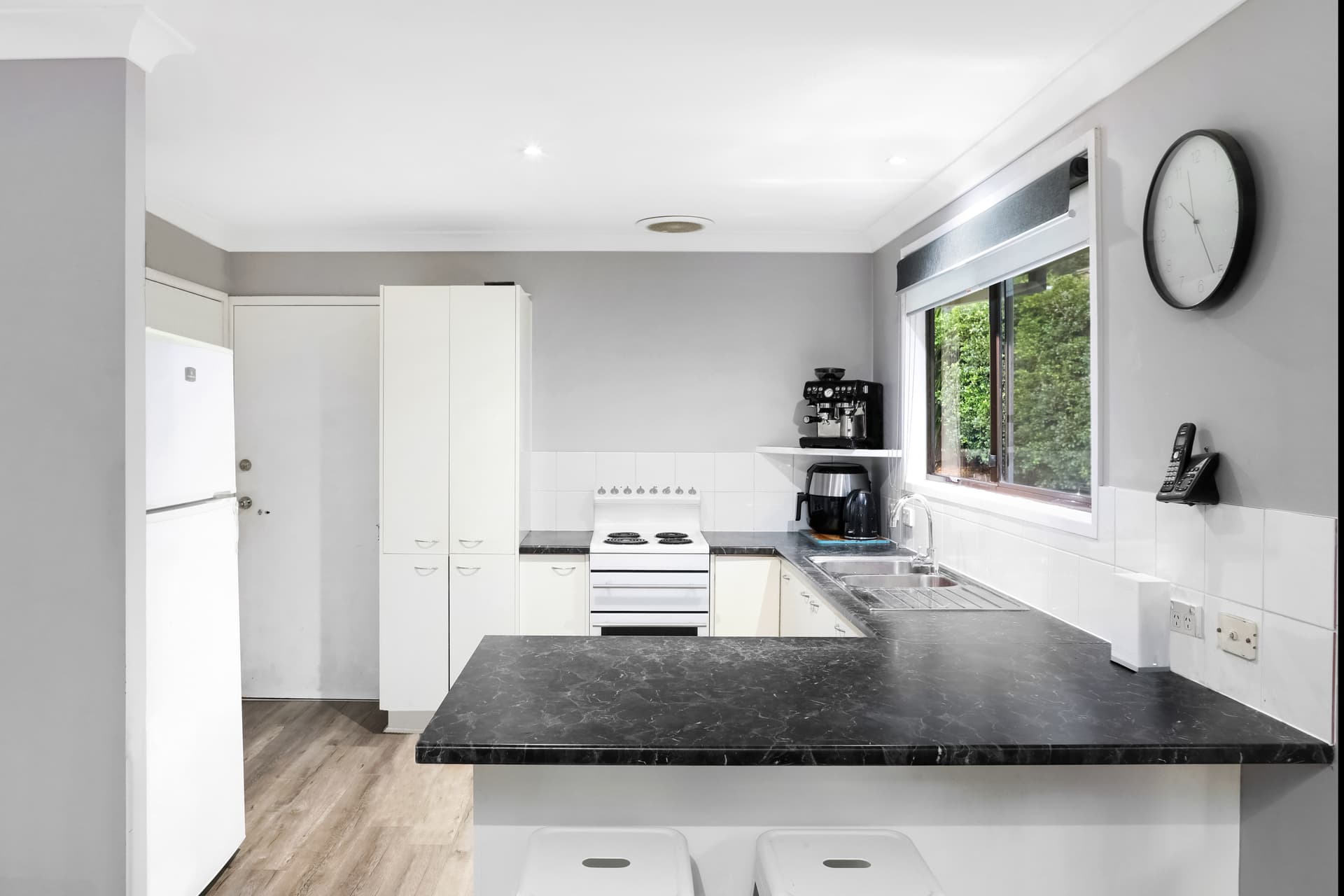 694 Pacific Highway, Narara, Narara - Thumbnail 3