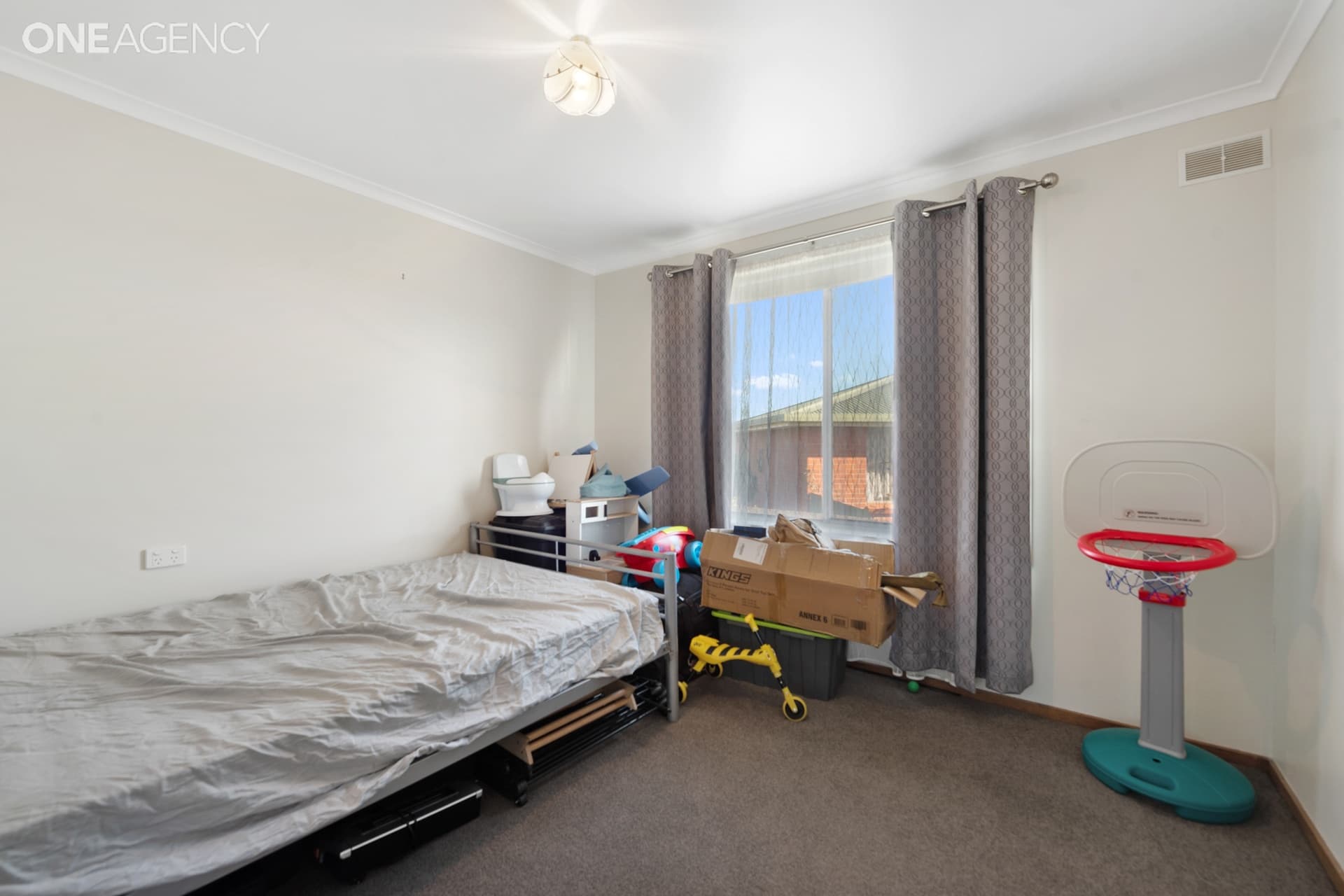 19 Loane Avenue, East Devonport, East Devonport - Thumbnail 8