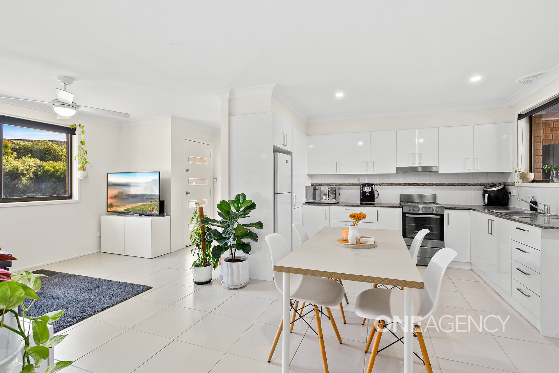 2/9 Windle Street, Lake Illawarra, Lake Illawarra - Thumbnail 3