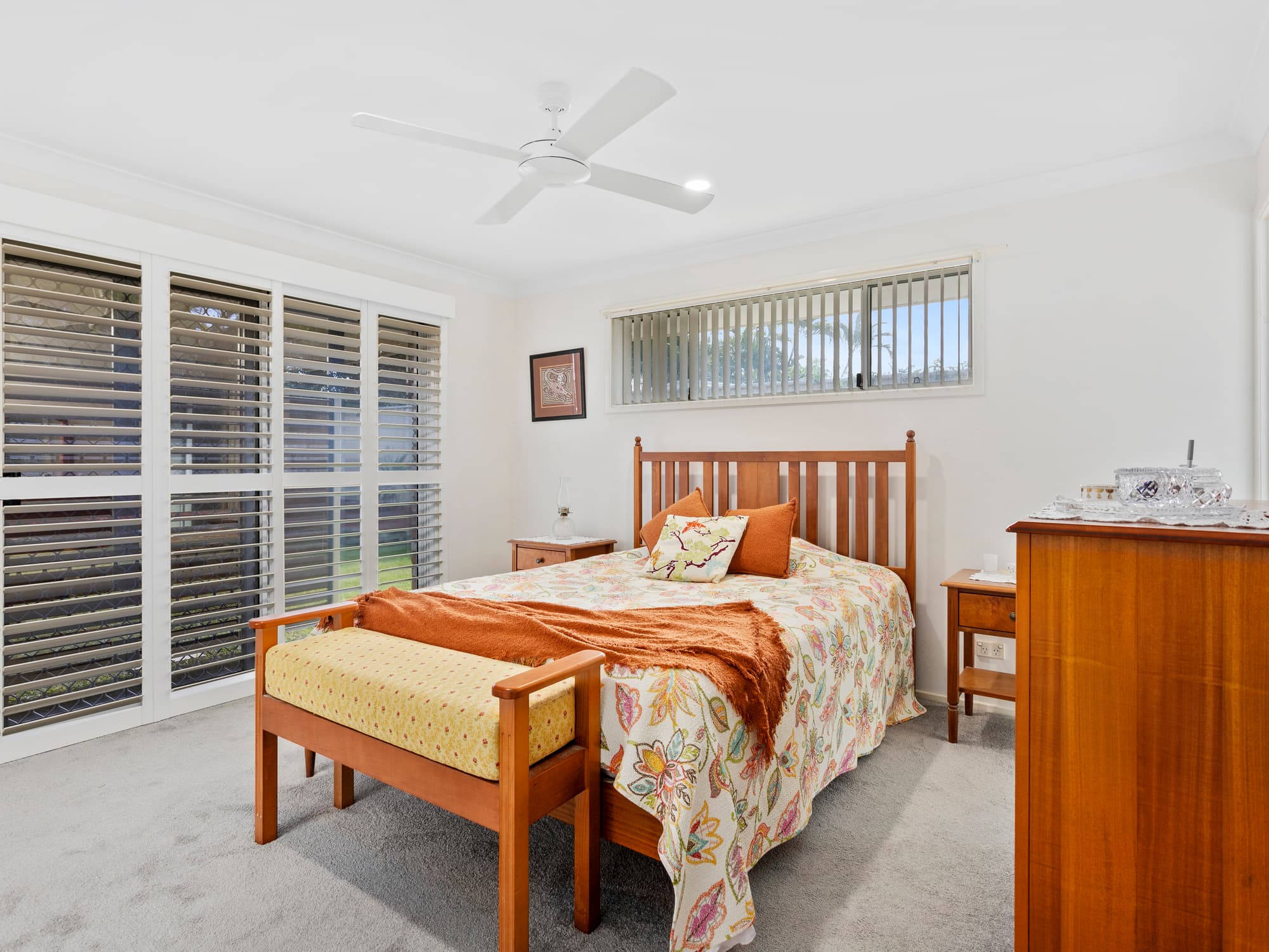 21 Oakland Court, Burleigh Waters, Burleigh Waters - Thumbnail 7