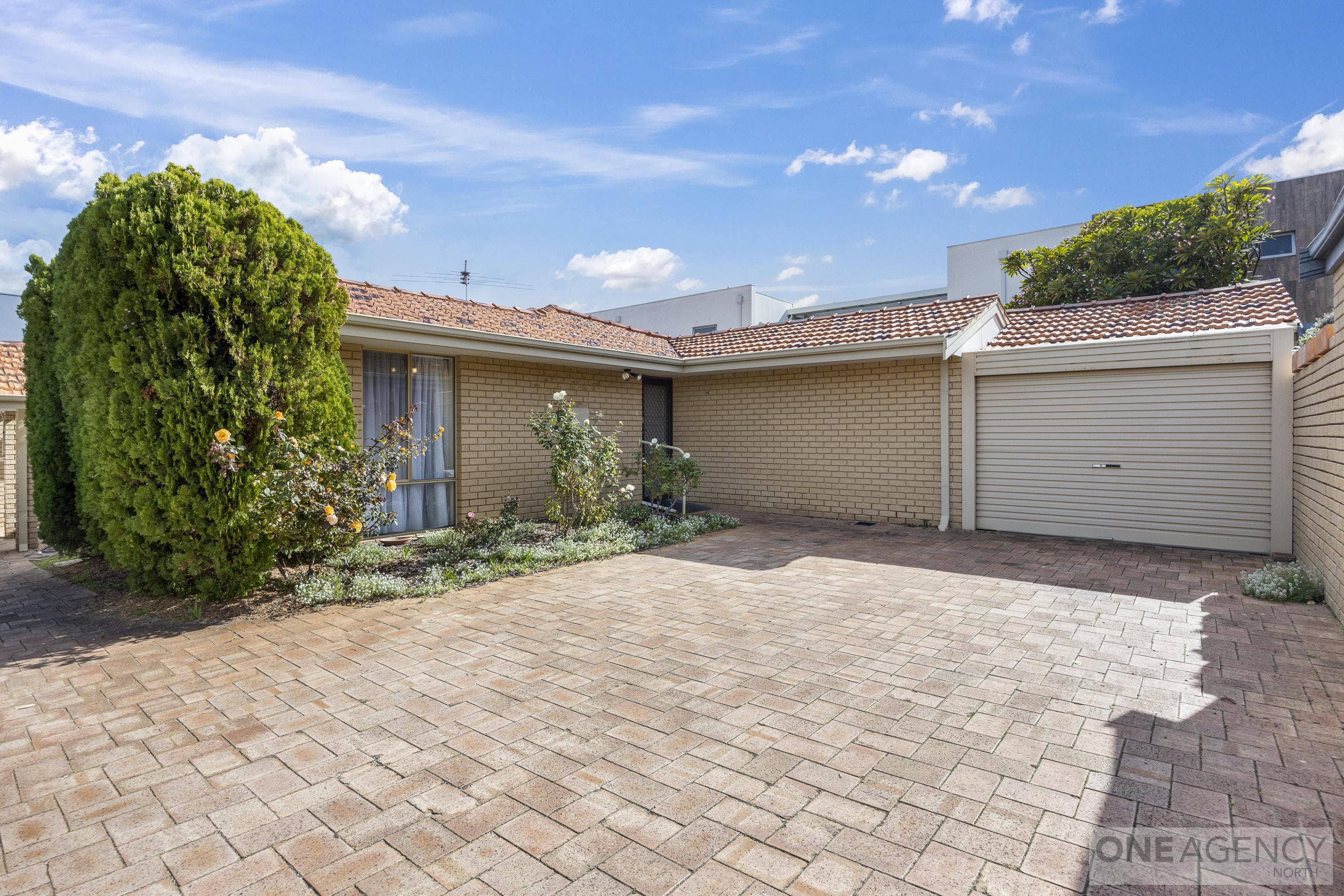 2/129 Waterloo Street, Tuart Hill, Tuart Hill - Image 1