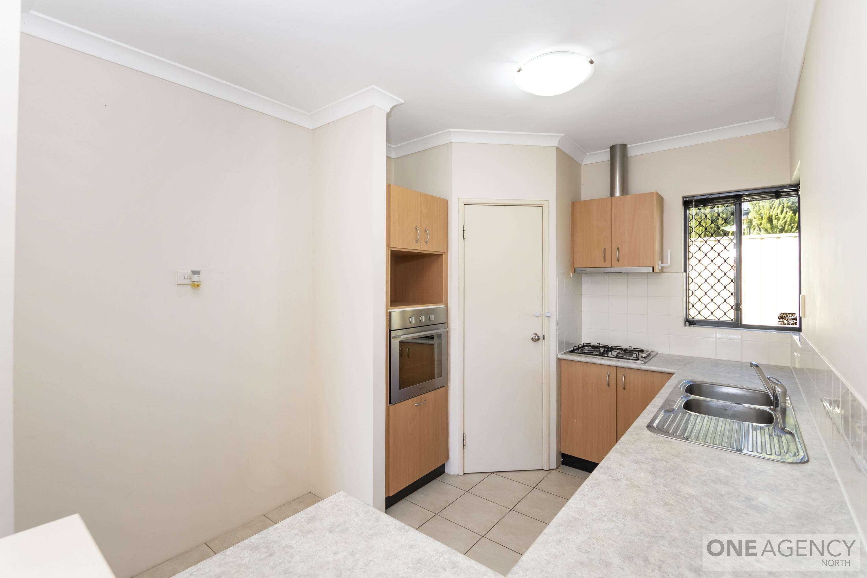 15A Findon Crescent, Westminster, Westminster - Thumbnail 8