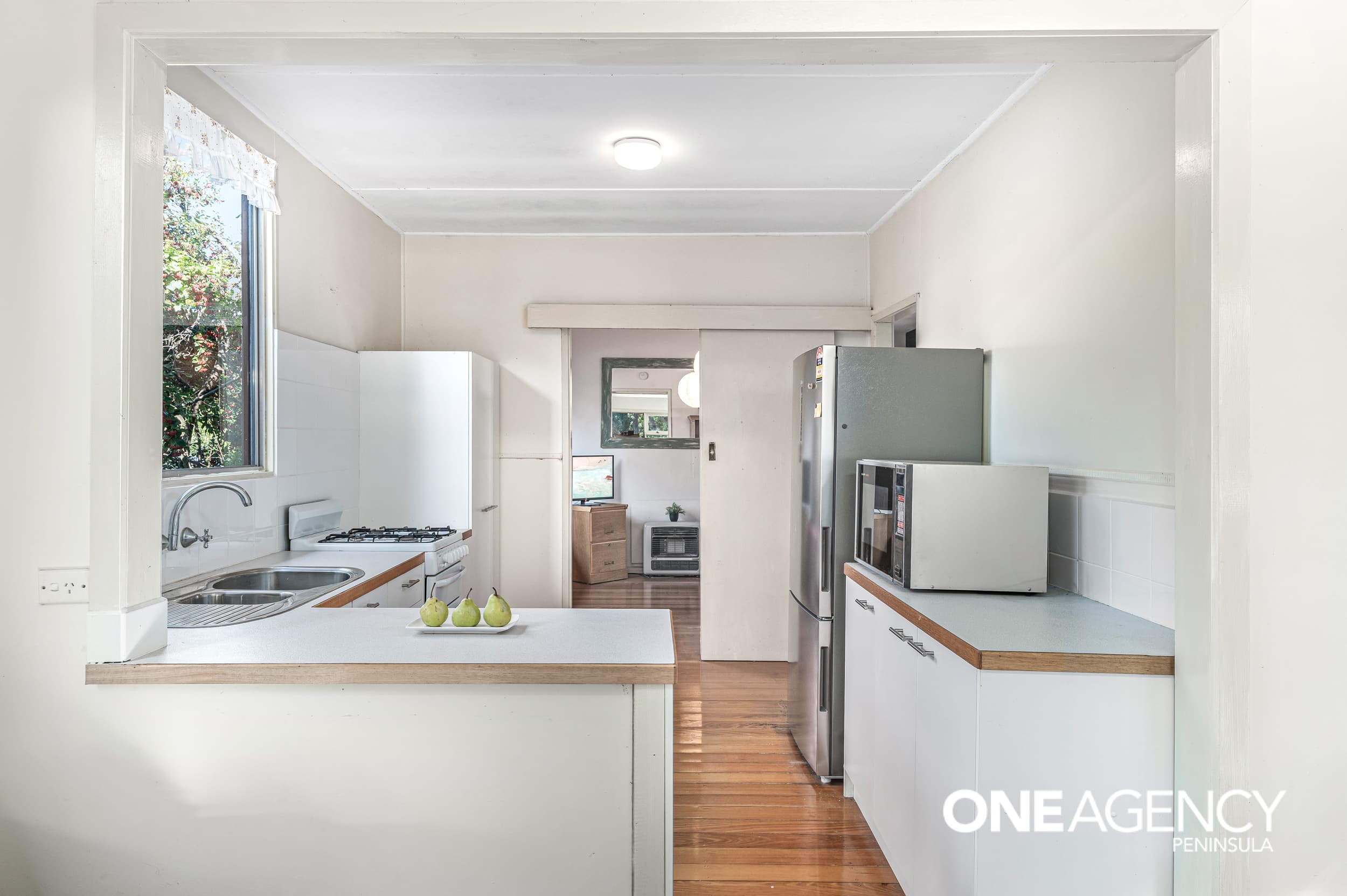 32 Fern Grove, Rye, Rye - Thumbnail 5
