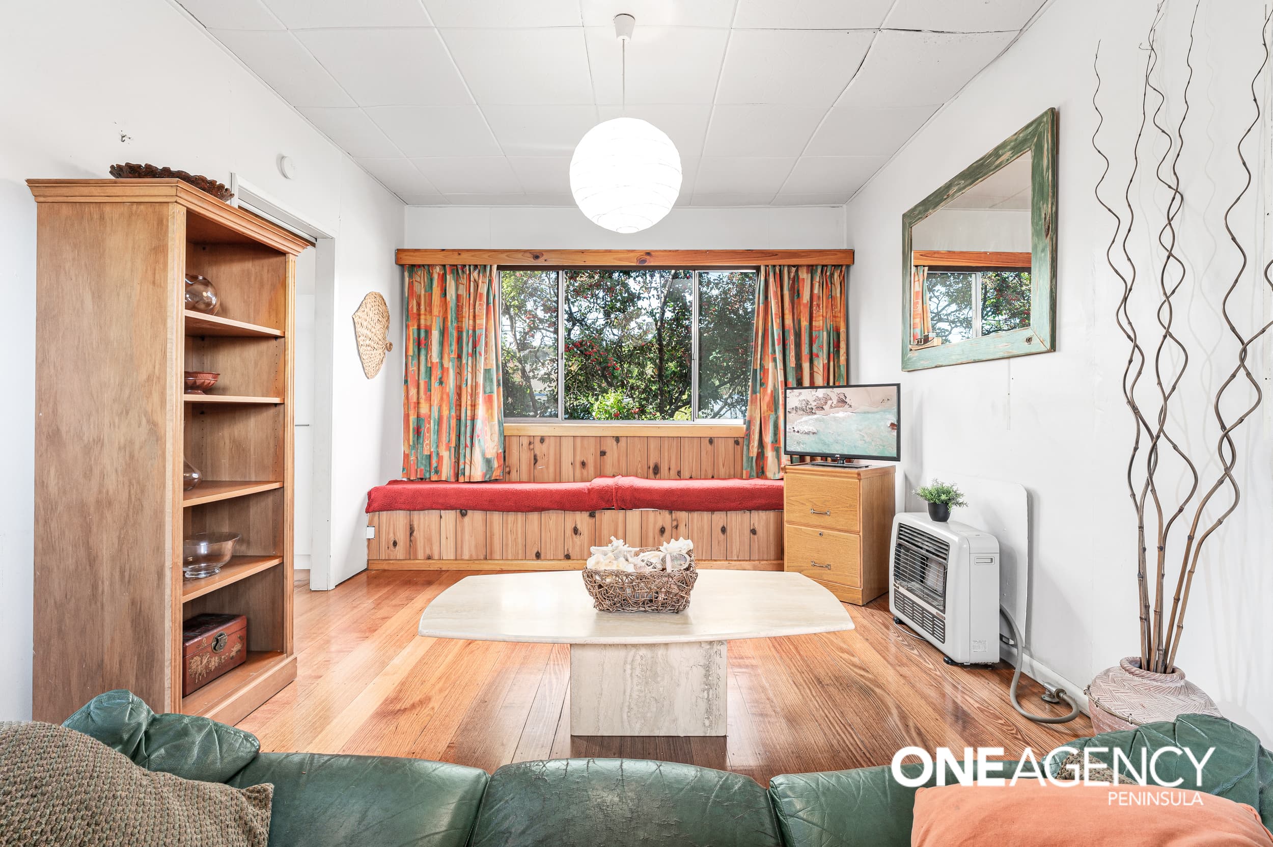 32 Fern Grove, Rye, Rye - Thumbnail 3