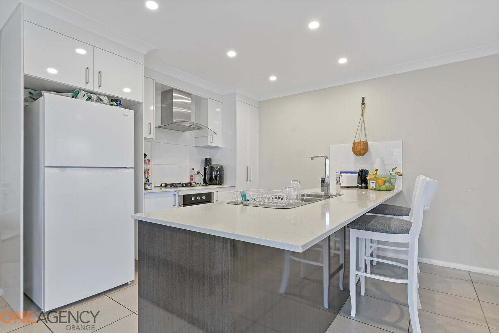 6/24 Emmaville Street, Orange, Orange - Thumbnail 2