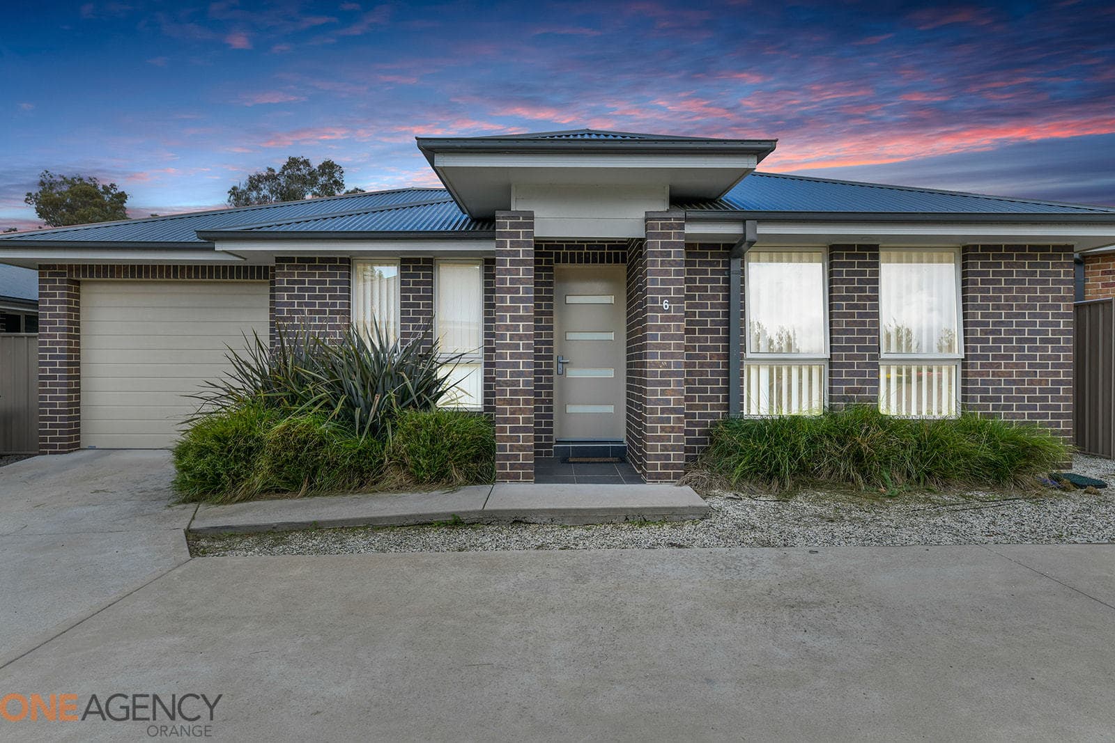 6/24 Emmaville Street, Orange, Orange - Image 1
