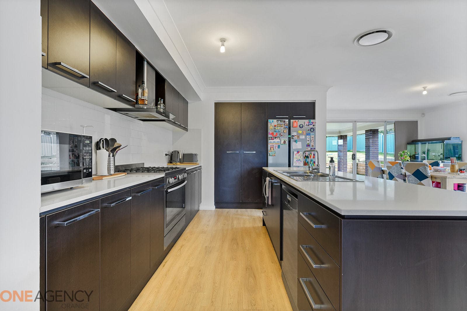 15 Discovery Drive, Orange, Orange - Thumbnail 2