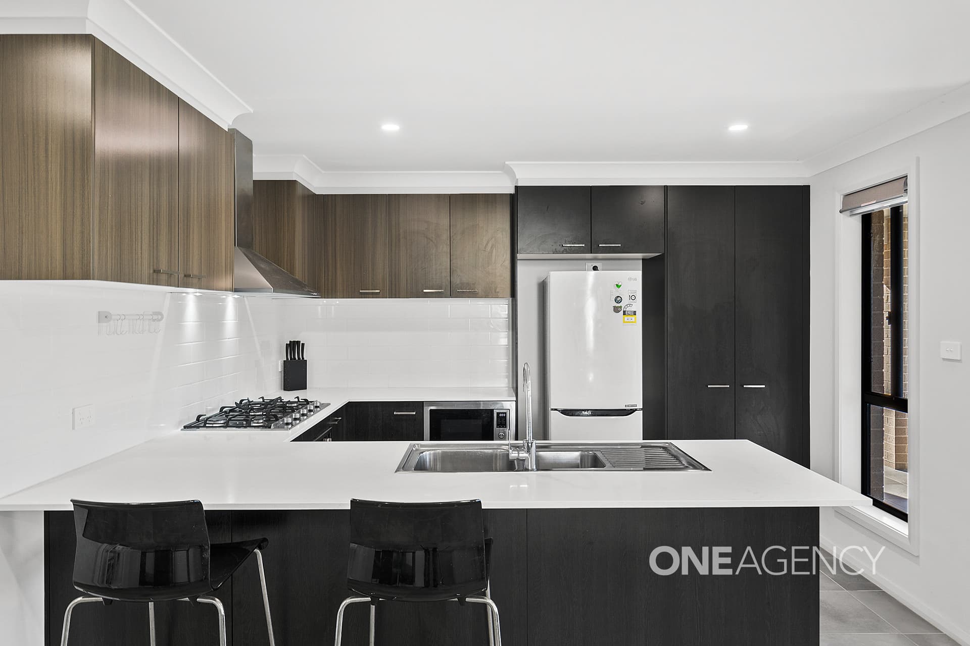 13 Dairyman Place, Calderwood, Calderwood - Thumbnail 2