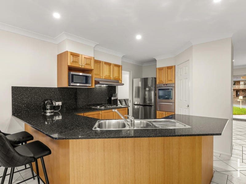19 Burnett Place, Albion Park, Albion Park - Thumbnail 4