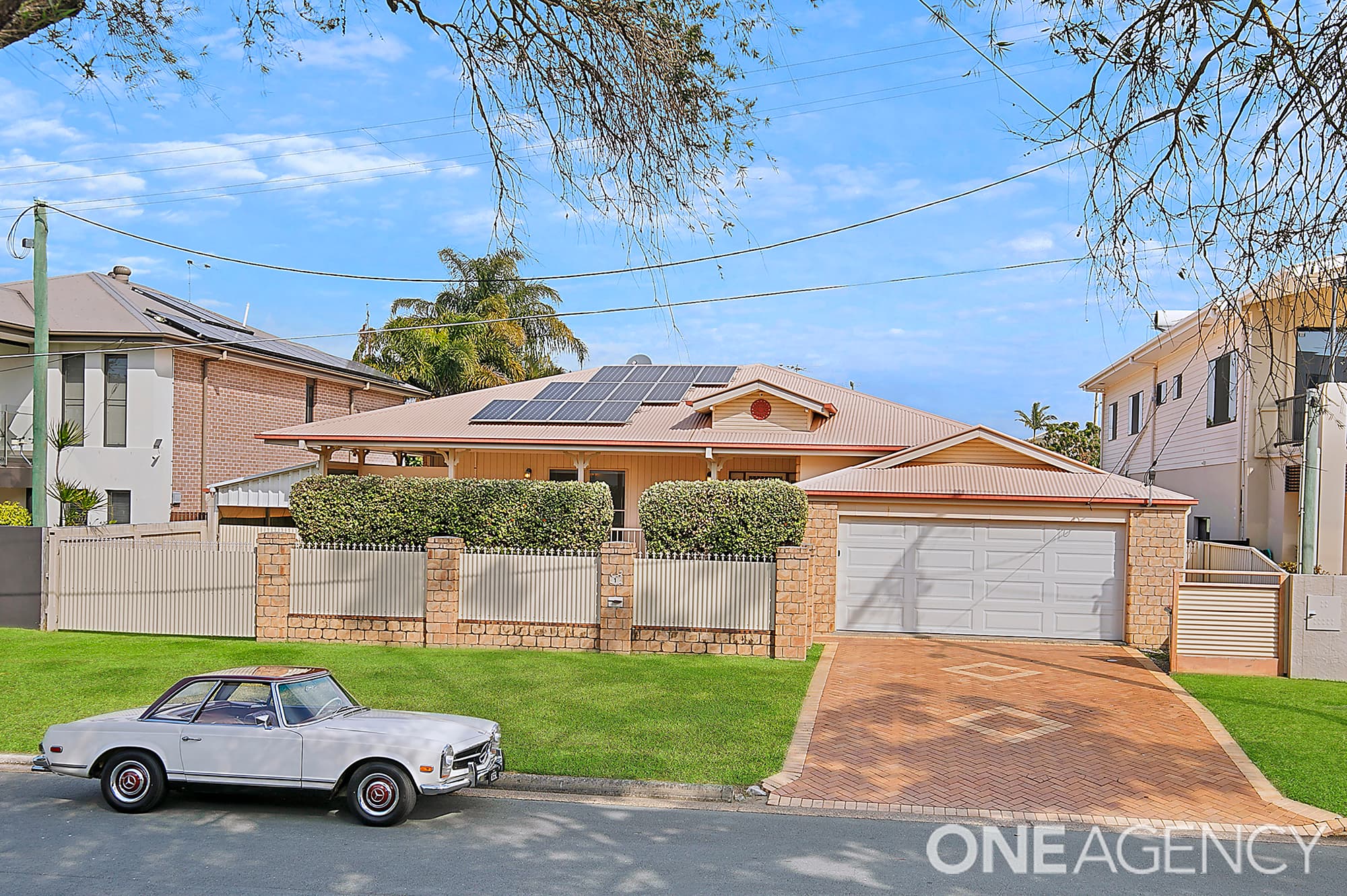 1 Fourth Avenue, Scarborough, Scarborough - Thumbnail 2