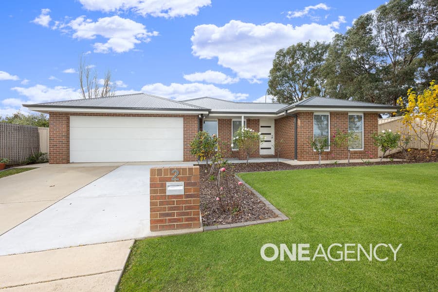 2 BARMEDMAN Avenue, Gobbagombalin, Gobbagombalin - Image 1