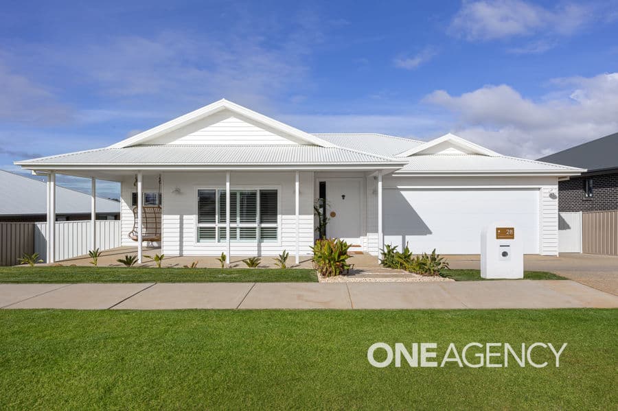 28 JUMBUCK Drive, Gobbagombalin, Gobbagombalin - Image 1