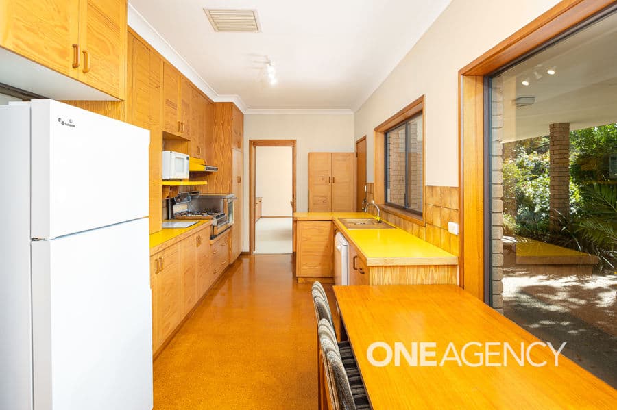 5 MYALL Crescent, Lake Albert, Lake Albert - Thumbnail 5