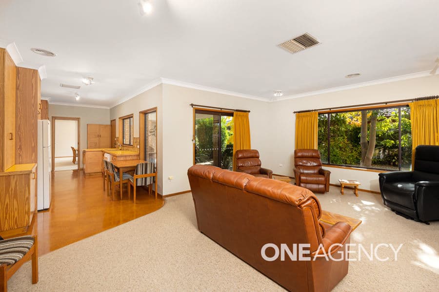 5 MYALL Crescent, Lake Albert, Lake Albert - Thumbnail 7