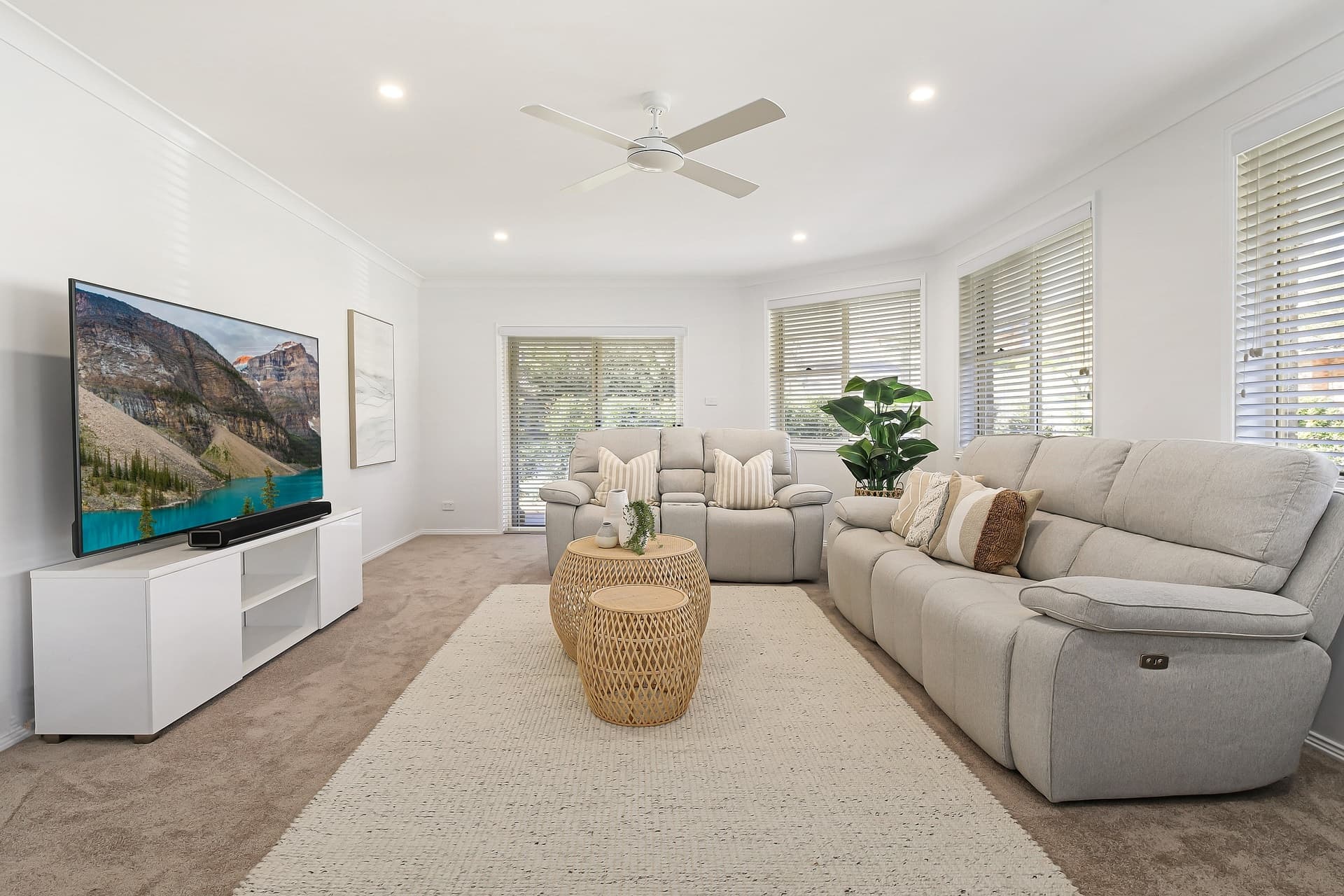 25 Woodview Avenue, Lisarow, Lisarow - Thumbnail 5