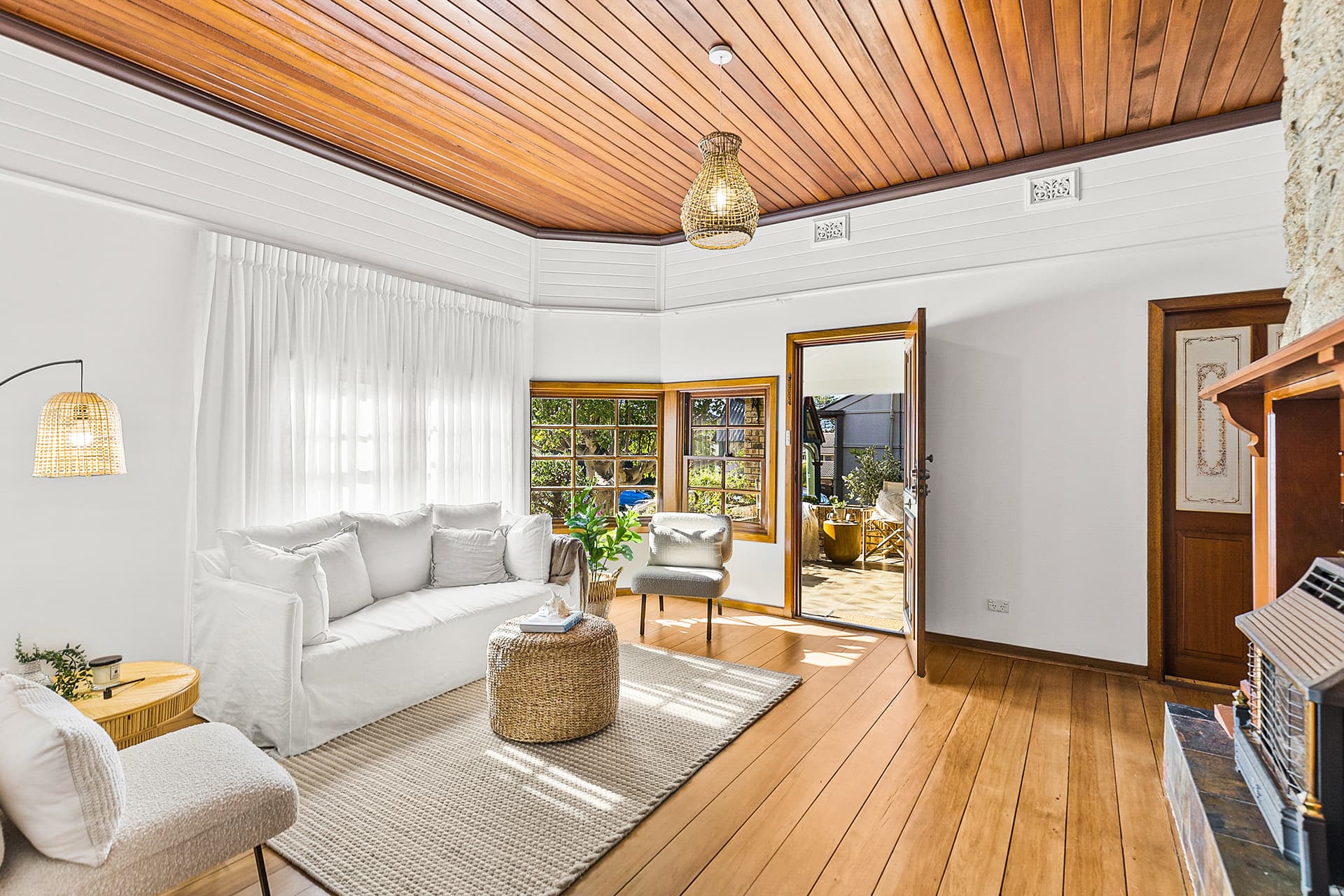 10 Moore Street, Austinmer, Austinmer - Image 1
