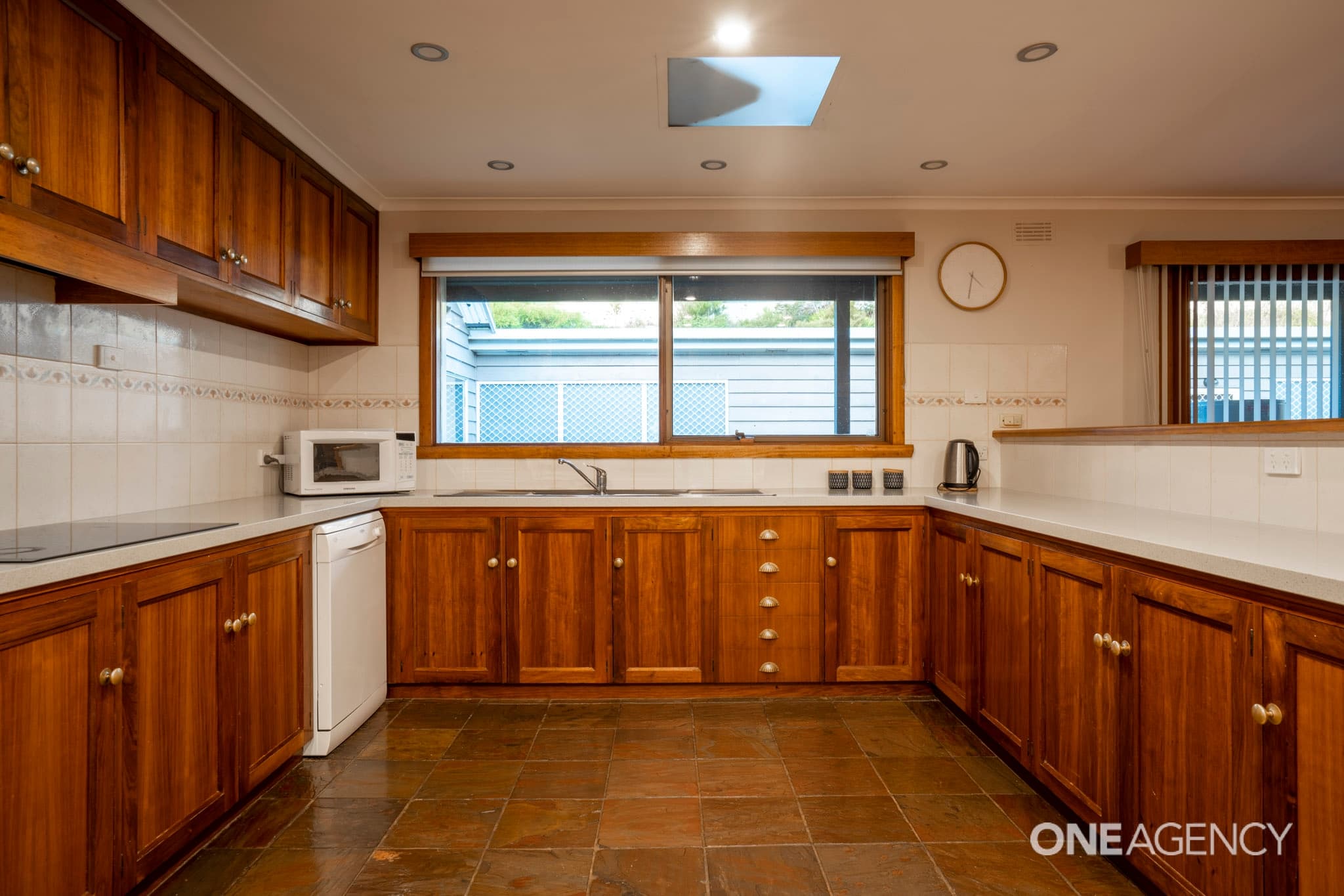 10 Blackwood Road, West Ulverstone, West Ulverstone - Thumbnail 7