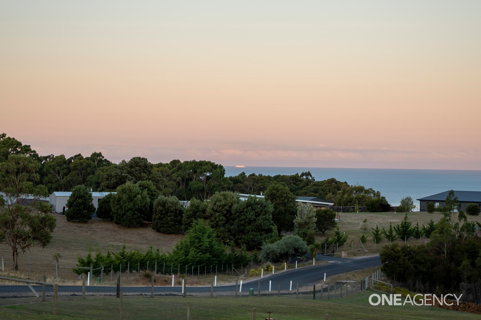 50 Allegra Drive, Heybridge, Heybridge - Thumbnail 2
